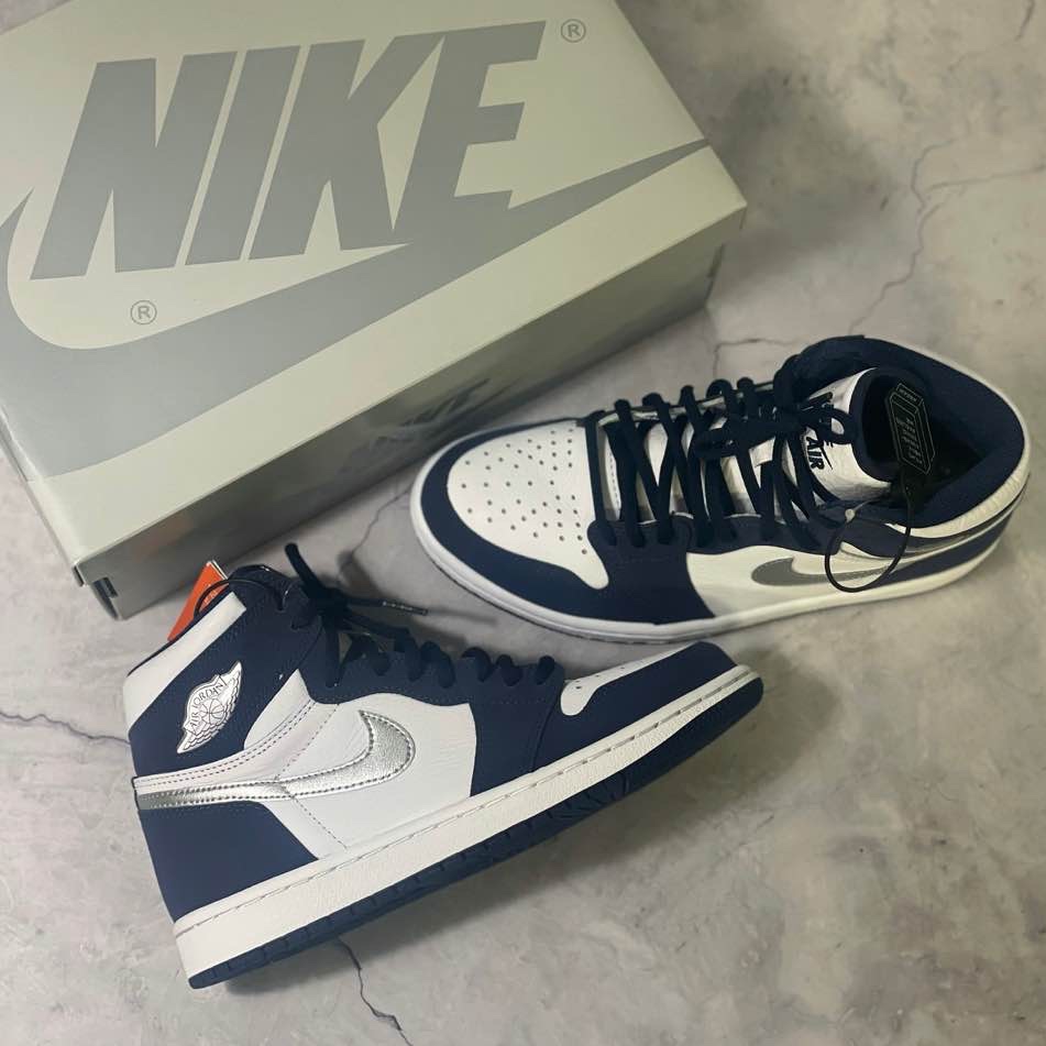 Jordan 1 Retro High OG CO.JP Midnight Navy 착용 스타일 - 2