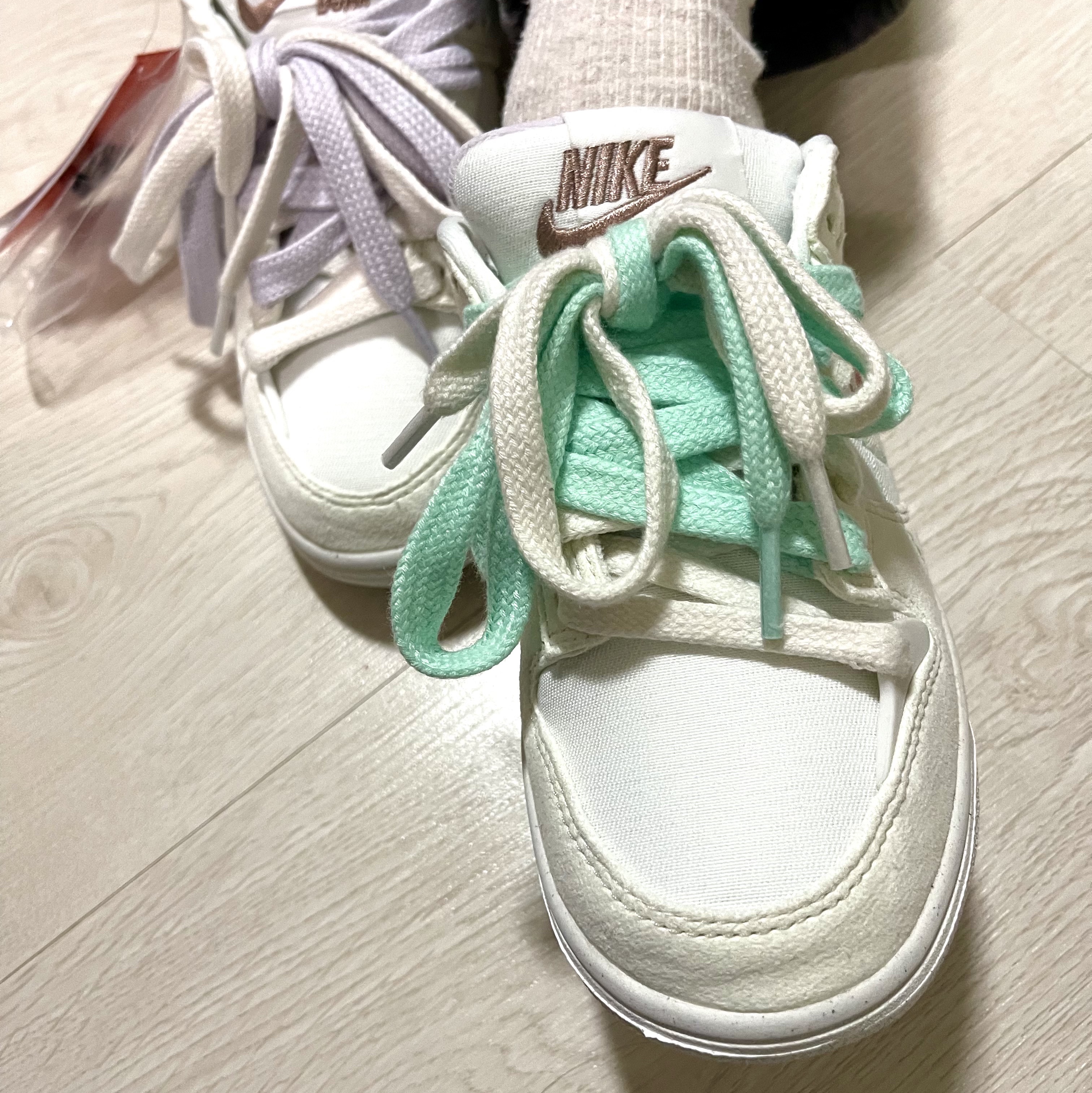 (W) Nike Dunk Low Disrupt 2 Pale Ivory Sail 착용 스타일 - 1