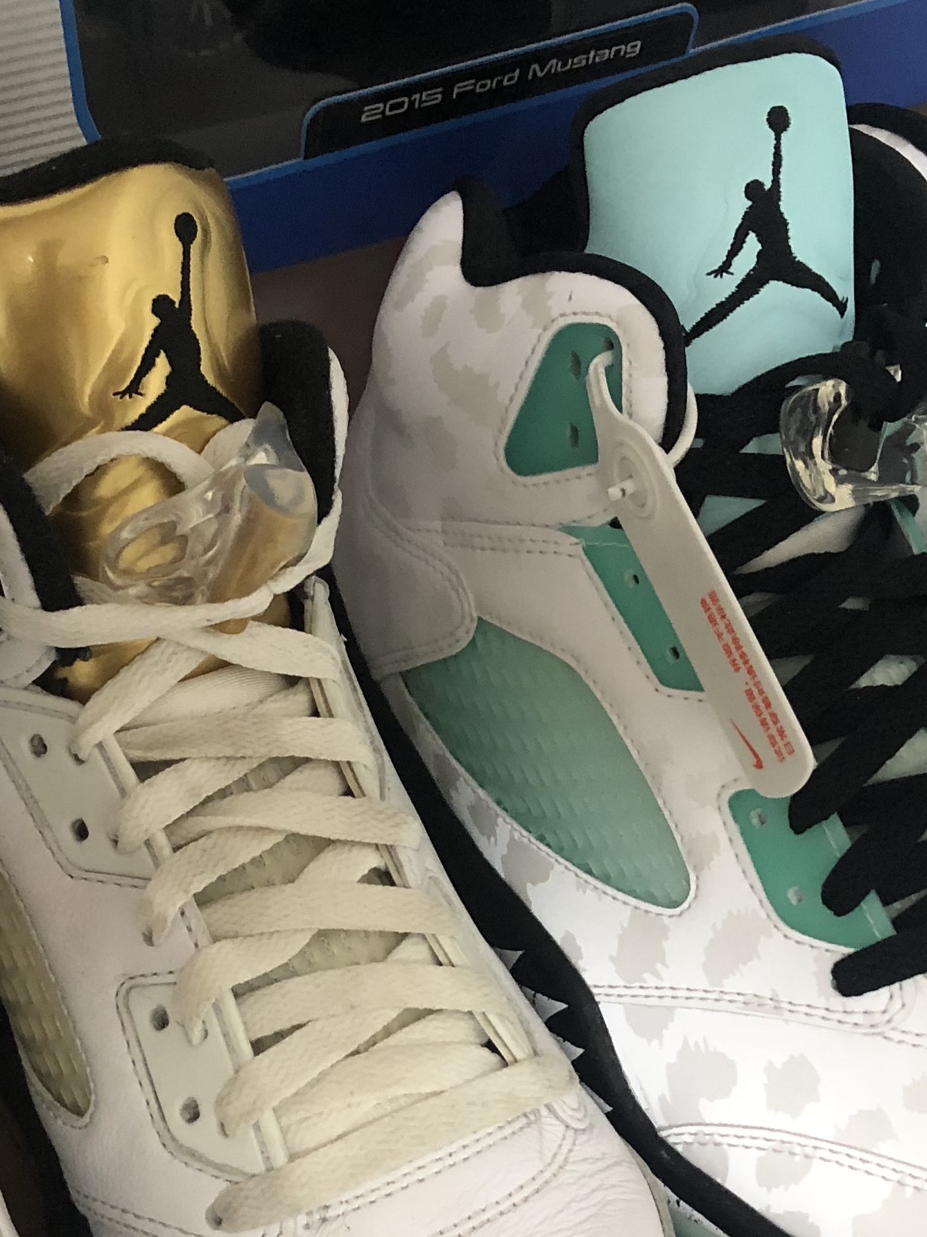 Jordan 5 Retro Island Green 착용 스타일 - 2