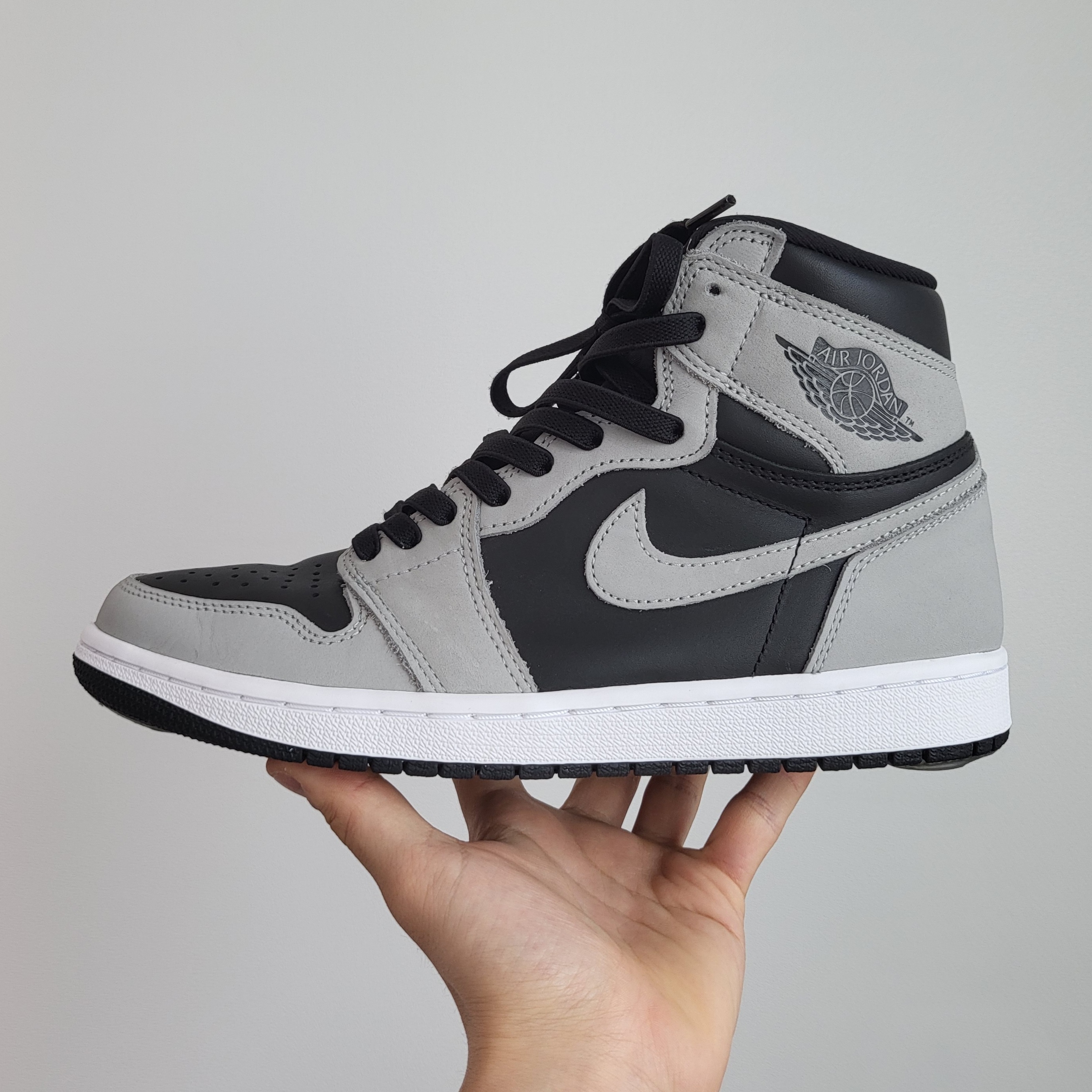 Jordan 1 Retro High OG Shadow 2.0, (GS) Jordan 1 Retro High OG Shadow 2.0 착용 스타일 - 1