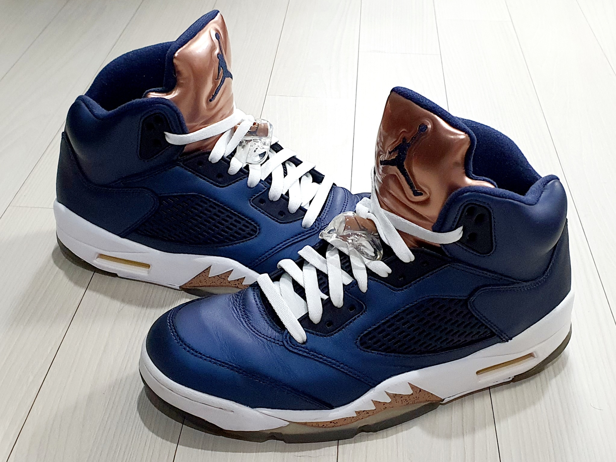 Jordan 5 Retro Bronze 착용 스타일 - 1