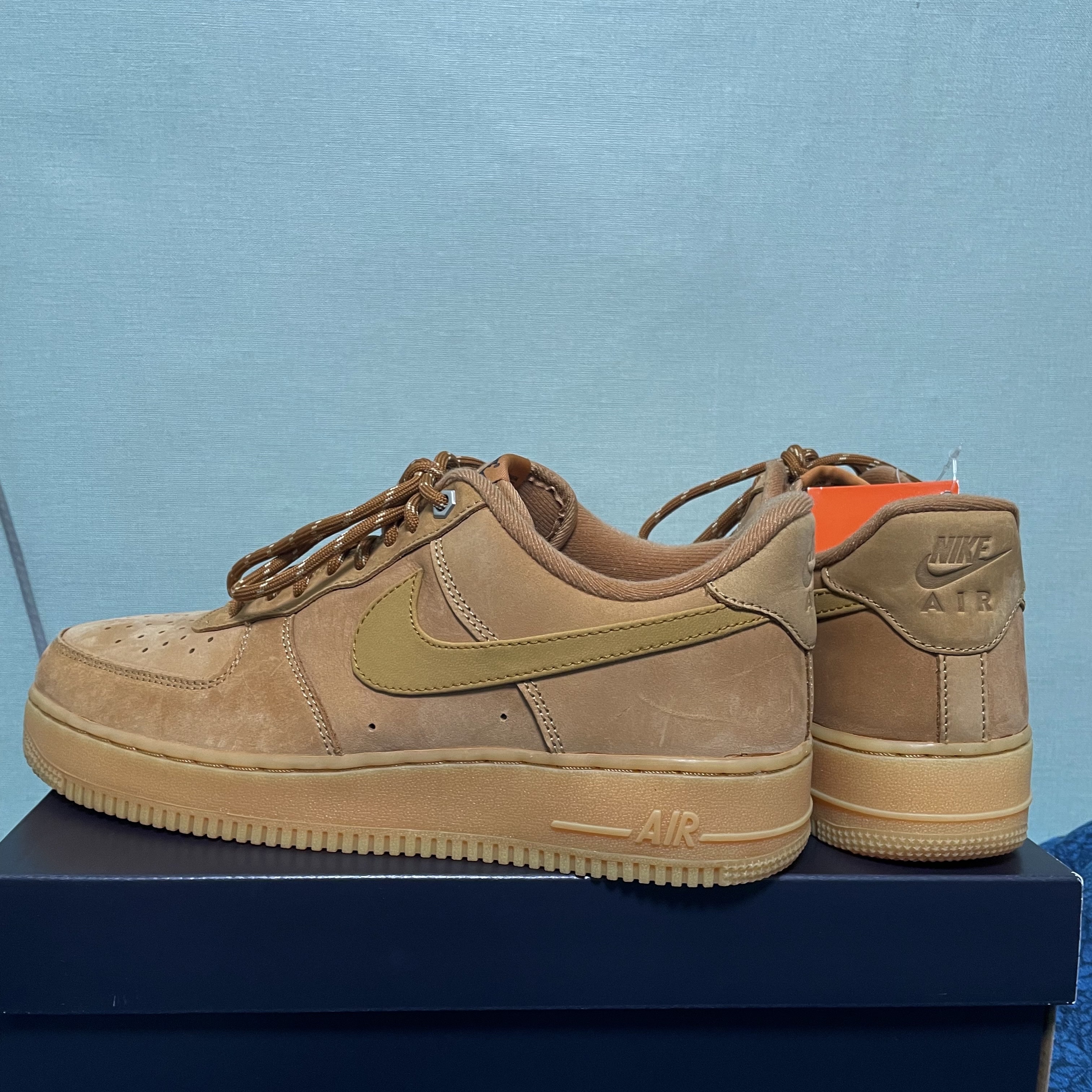 Nike Air Force 1 '07 WB Flax 착용 스타일 - 3