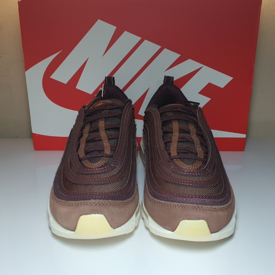 (W) Nike Air Max 97 SE Coffee 착용 스타일 - 1
