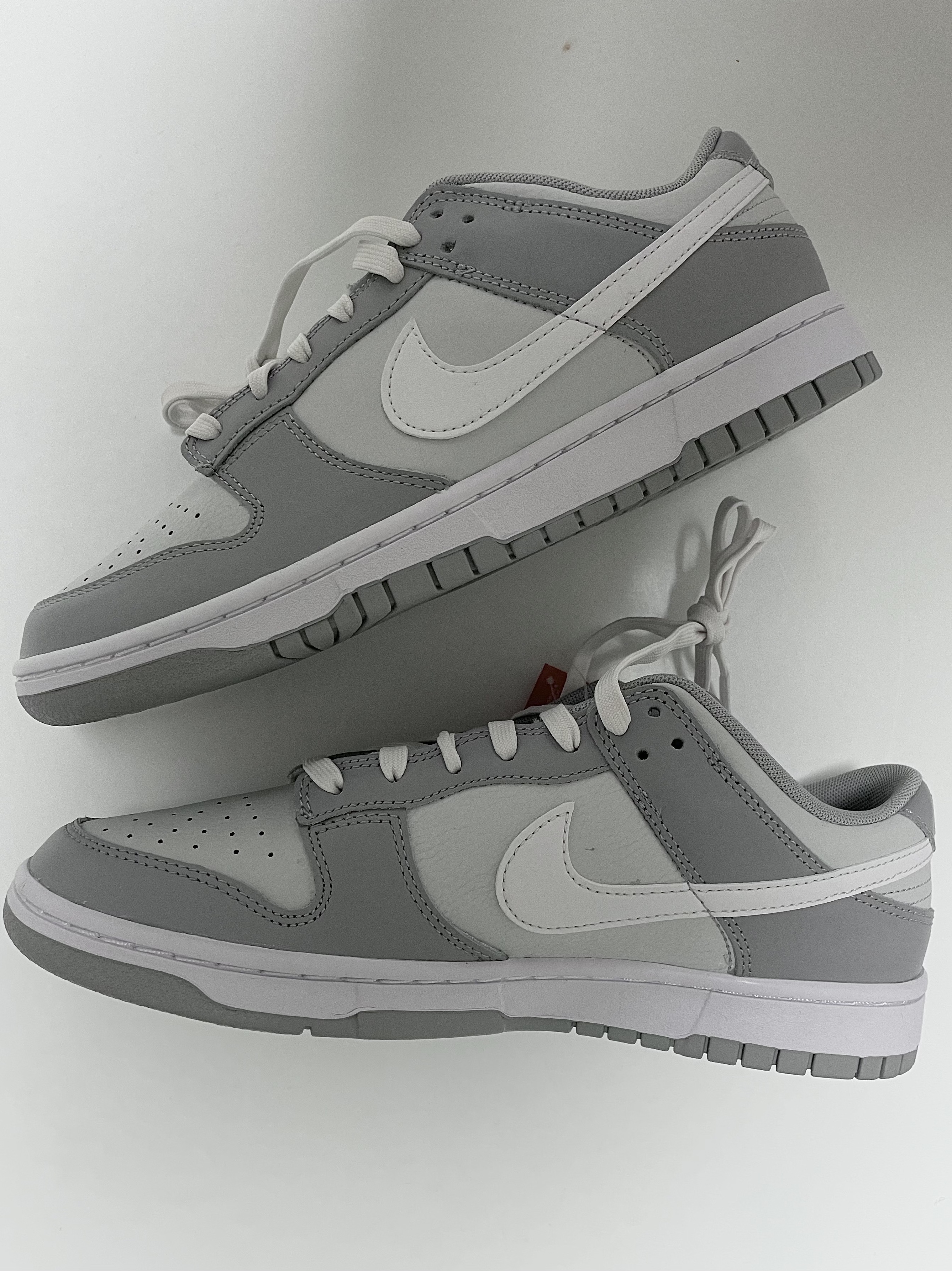 Nike Dunk Low Retro Wolf Grey 착용 스타일 - 1