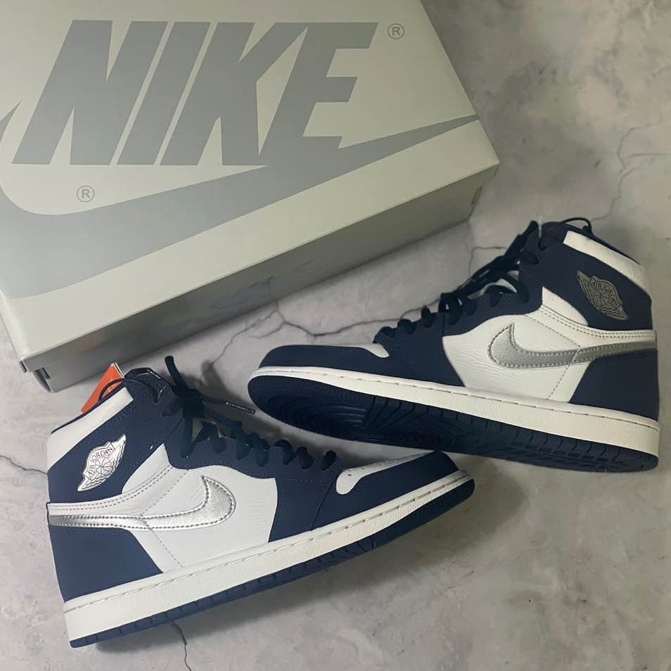 Jordan 1 Retro High OG CO.JP Midnight Navy 착용 스타일 - 1