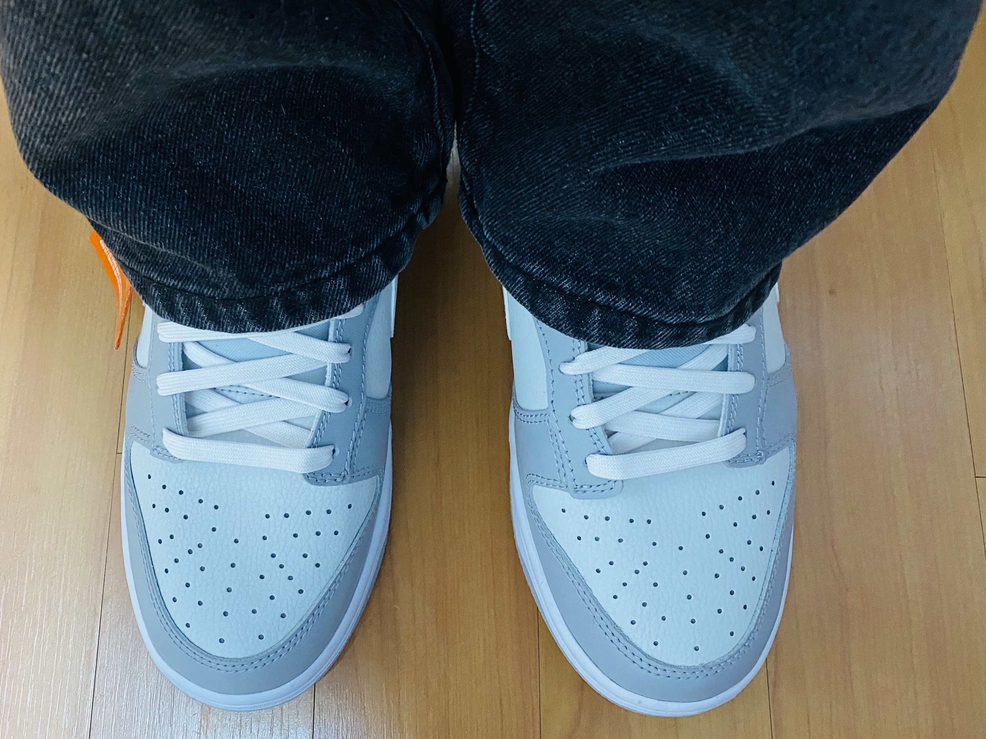 Nike Dunk Low Retro Wolf Grey 착용 스타일 - 3
