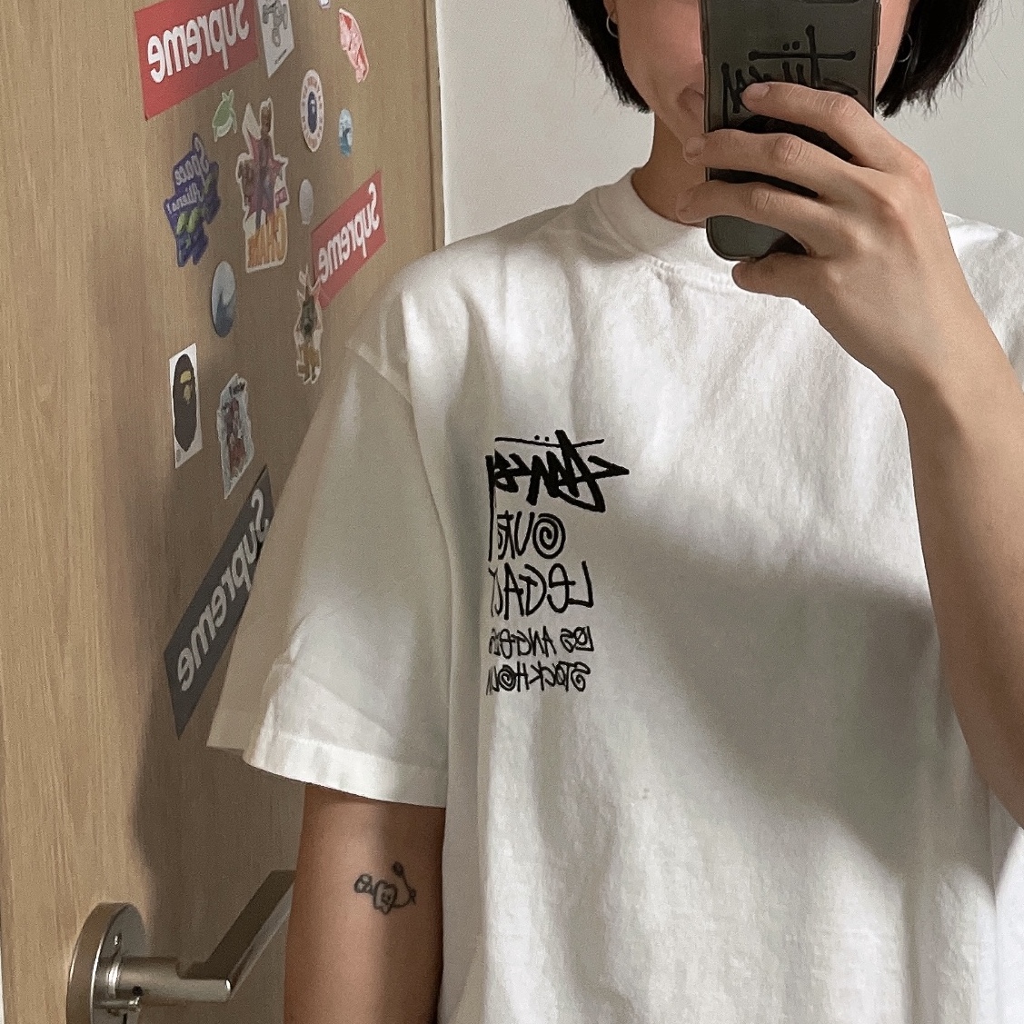 Stussy x Our Legacy Surfman Pig. Dyed T-Shirt Natural - 21FW 착용 스타일