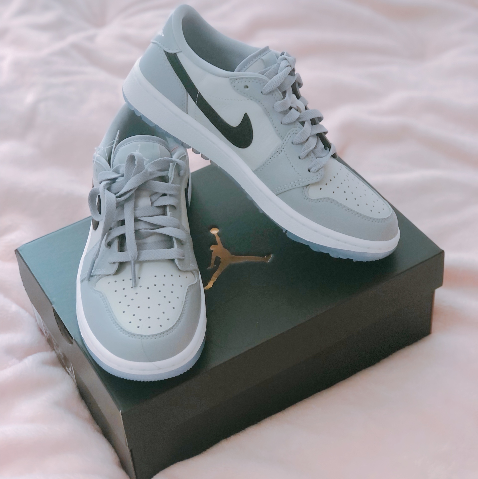 Jordan 1 Low Golf Wolf Grey 착용 스타일