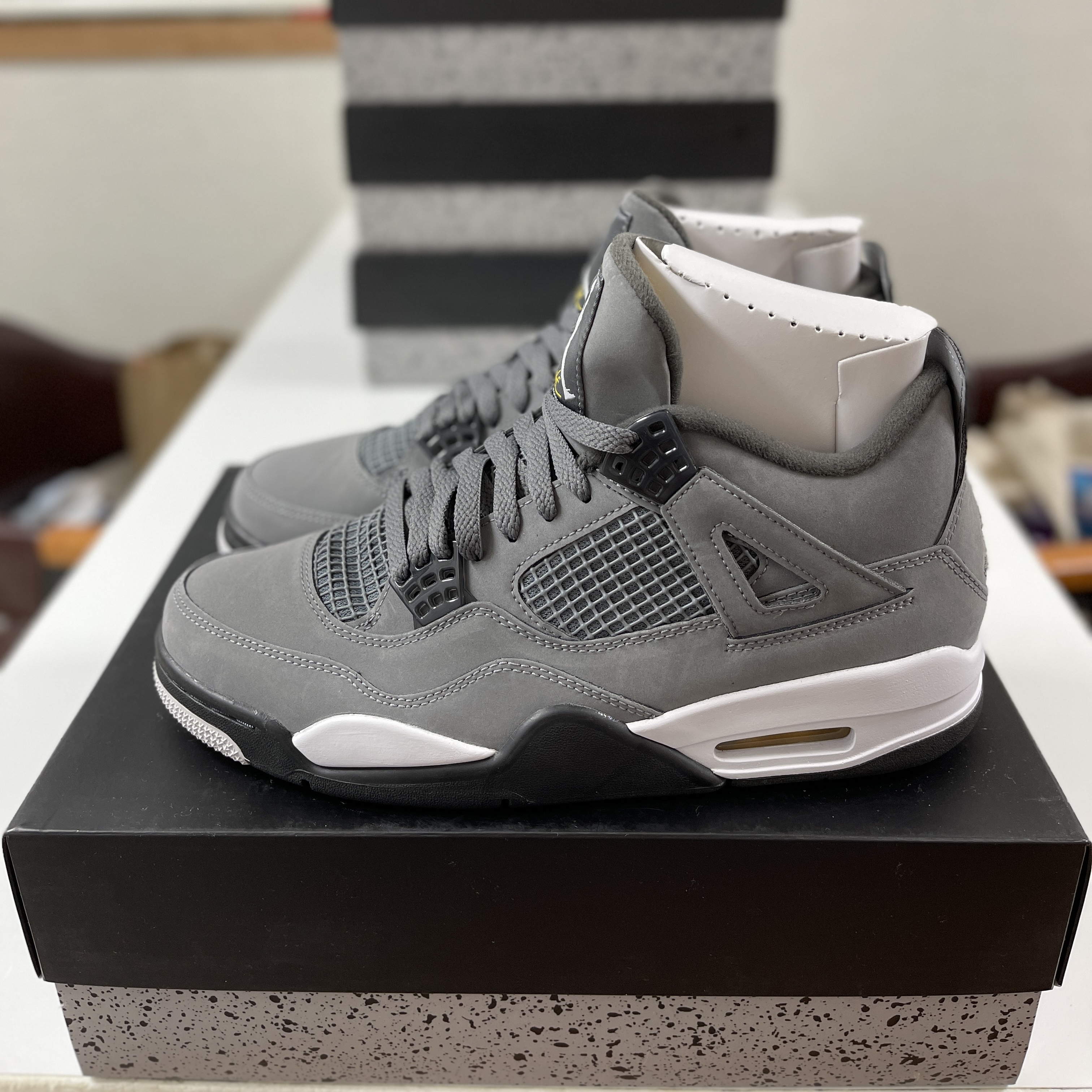 Jordan 4 Retro Cool Grey 2019 착용 스타일 - 2