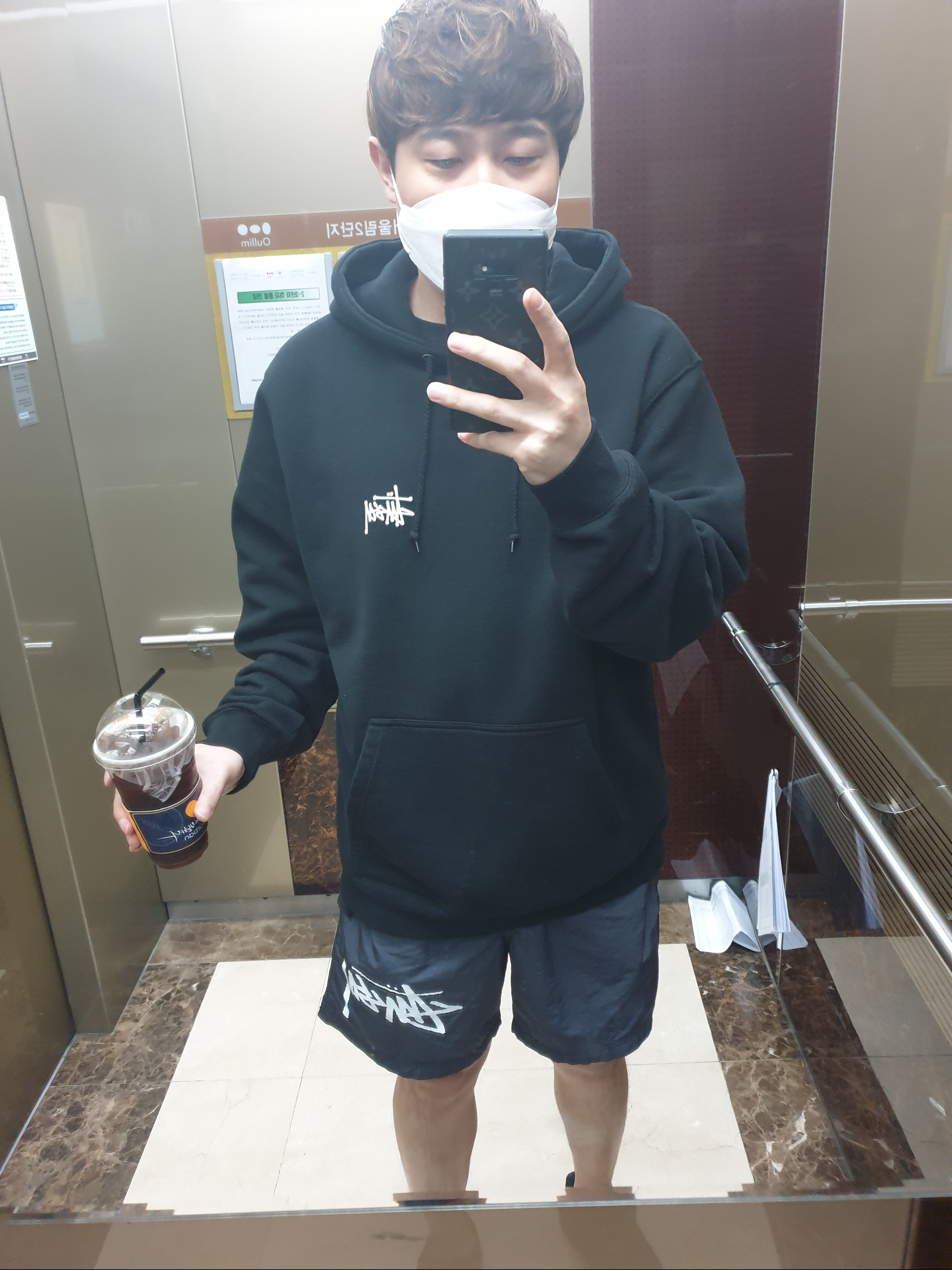 Stussy Basic Stussy Hoodie Black 2021, Nike x Stussy Water Shorts Off Noir 착용 스타일