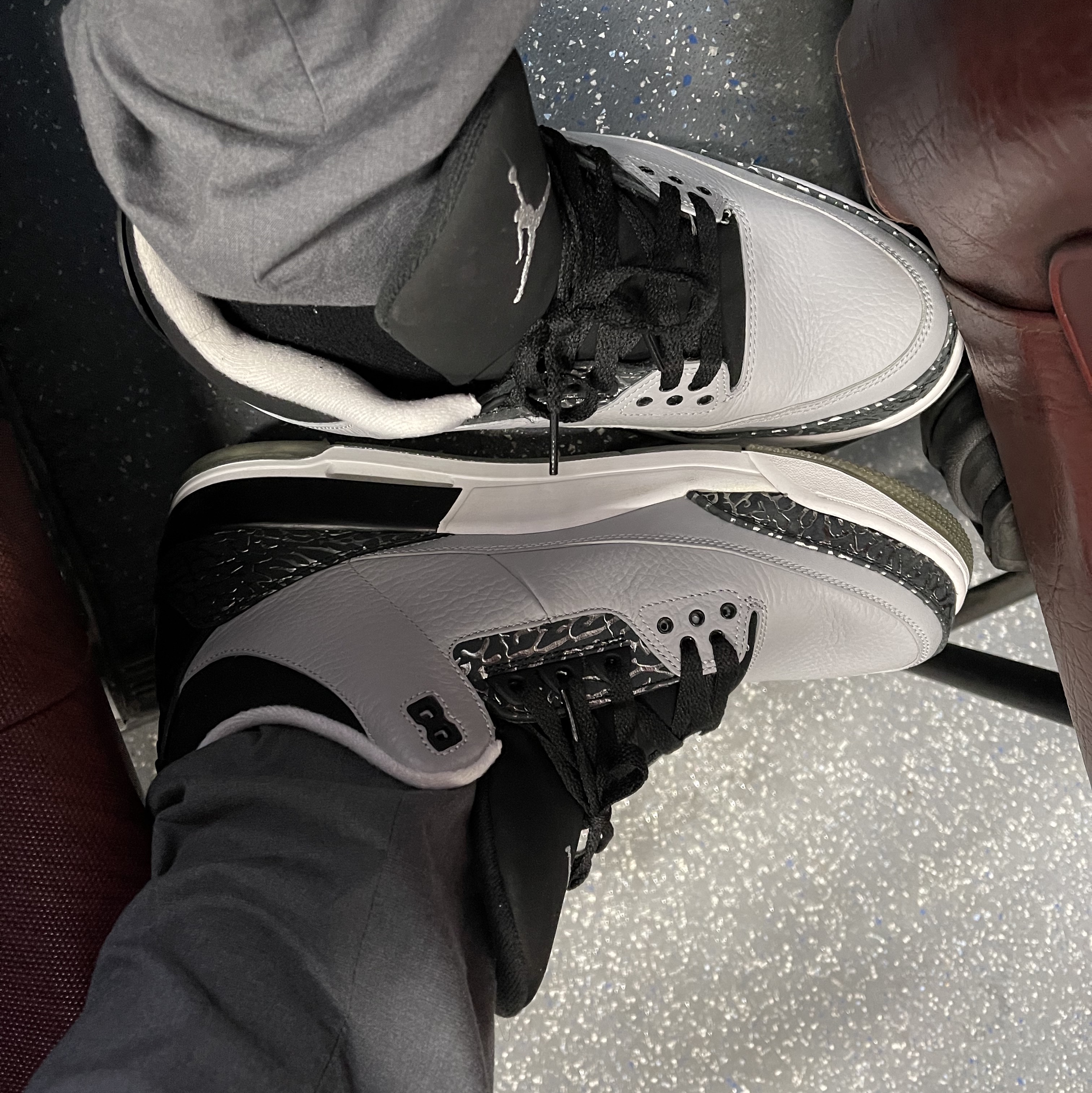 Jordan 3 Retro Wolf Grey 착용 스타일 - 1