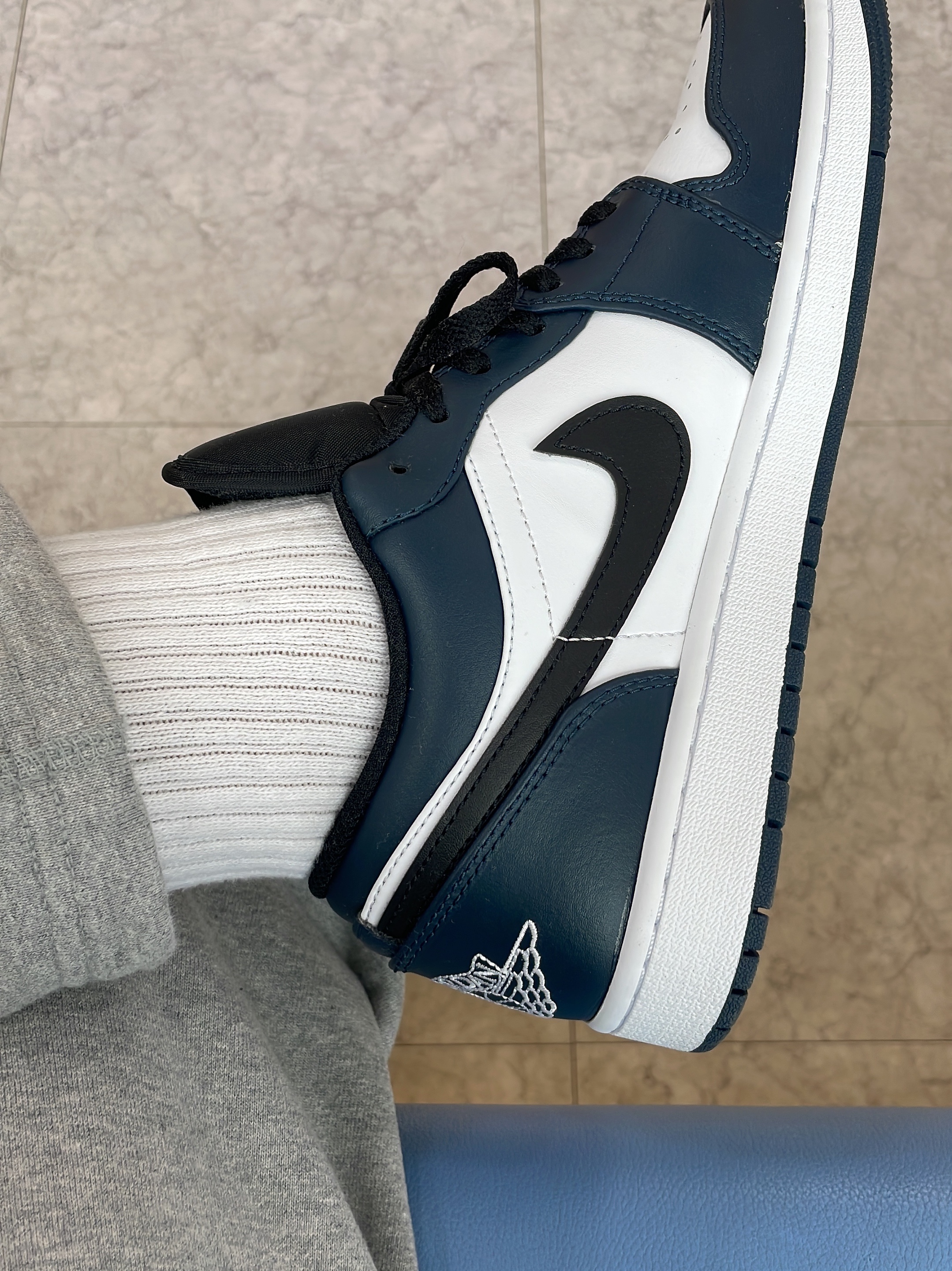 Jordan 1 Low Dark Teal 착용 스타일 - 2