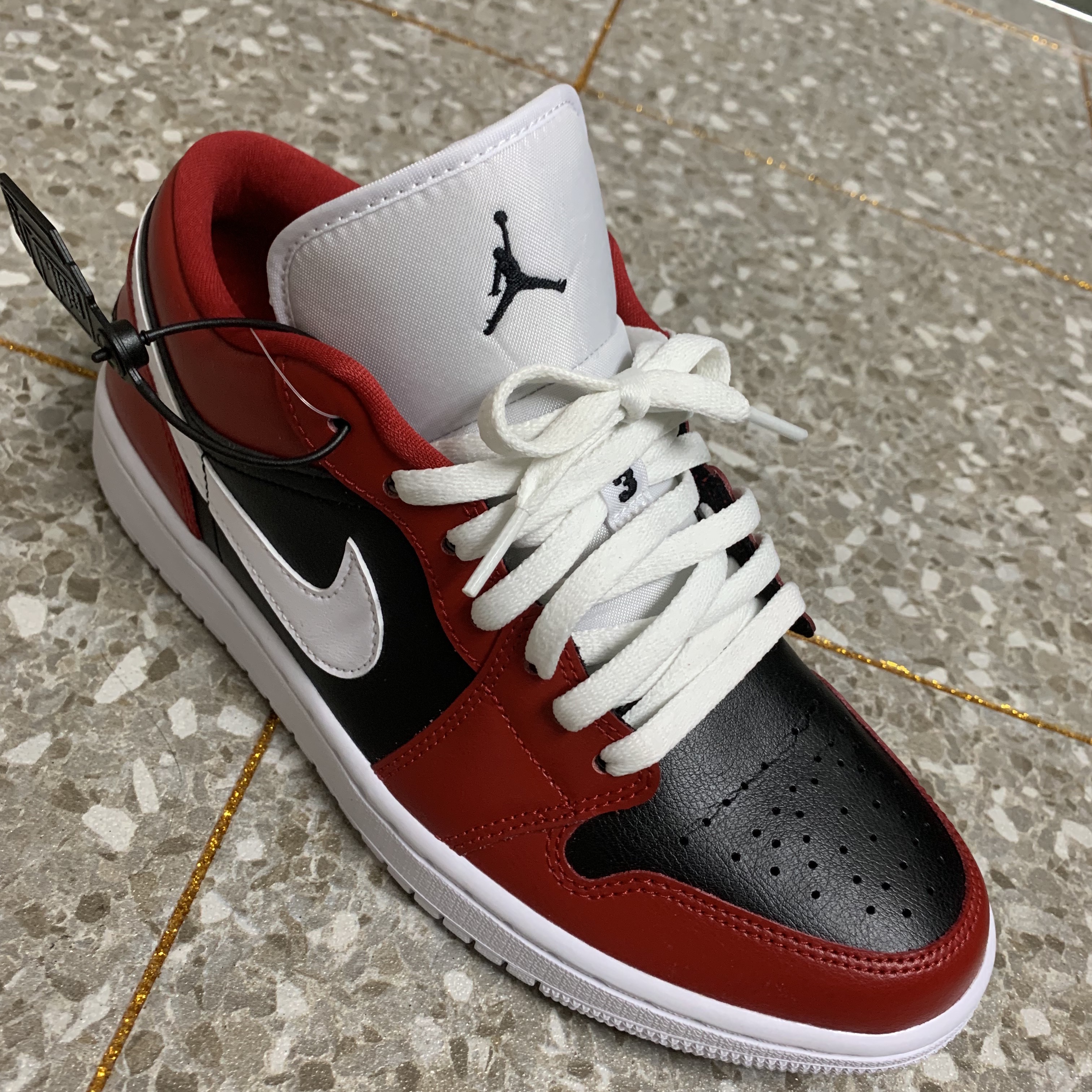 (W) Jordan 1 Low Chicago Flip 착용 스타일 - 5