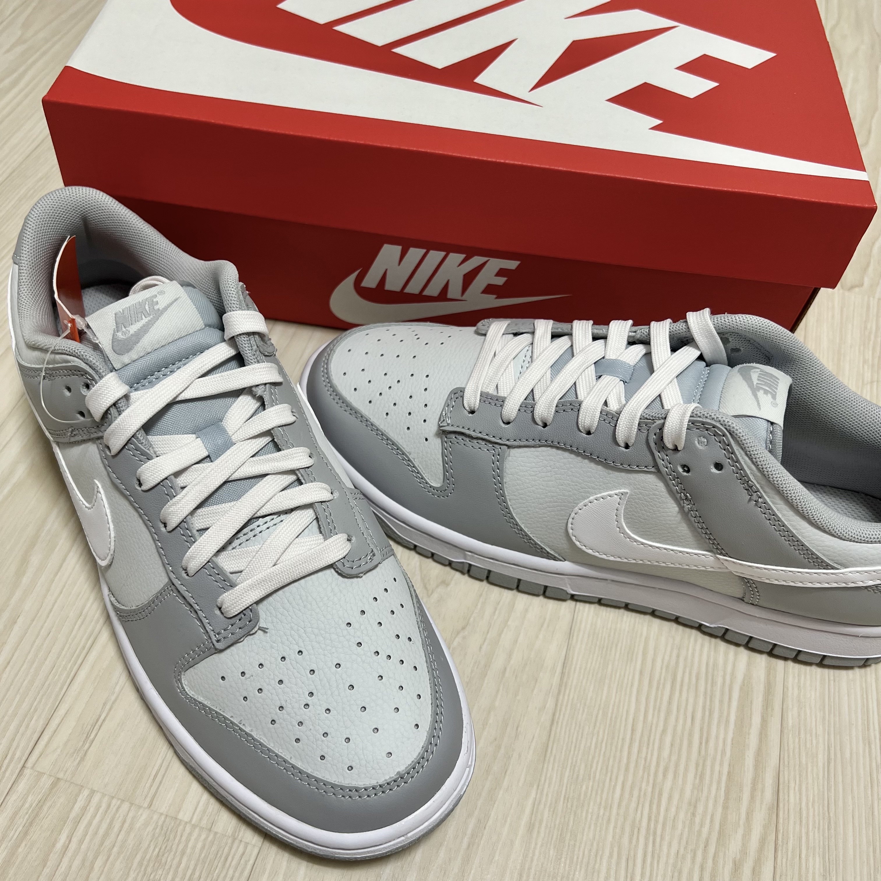Nike Dunk Low Retro Wolf Grey 착용 스타일 - 1