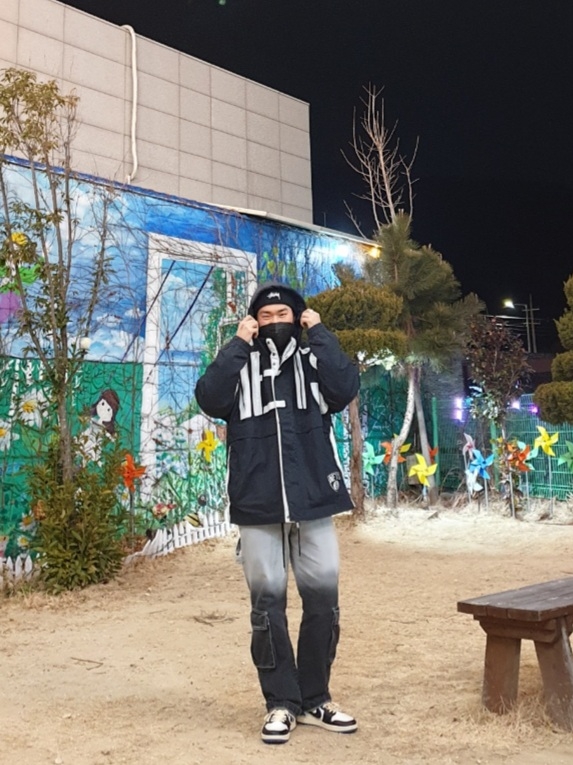 Stussy x Our Legacy Yin Yang Beanie Black, (W) Nike x Ambush NBA Collection Nets Jacket - US/EU 착용 스타일 - 2