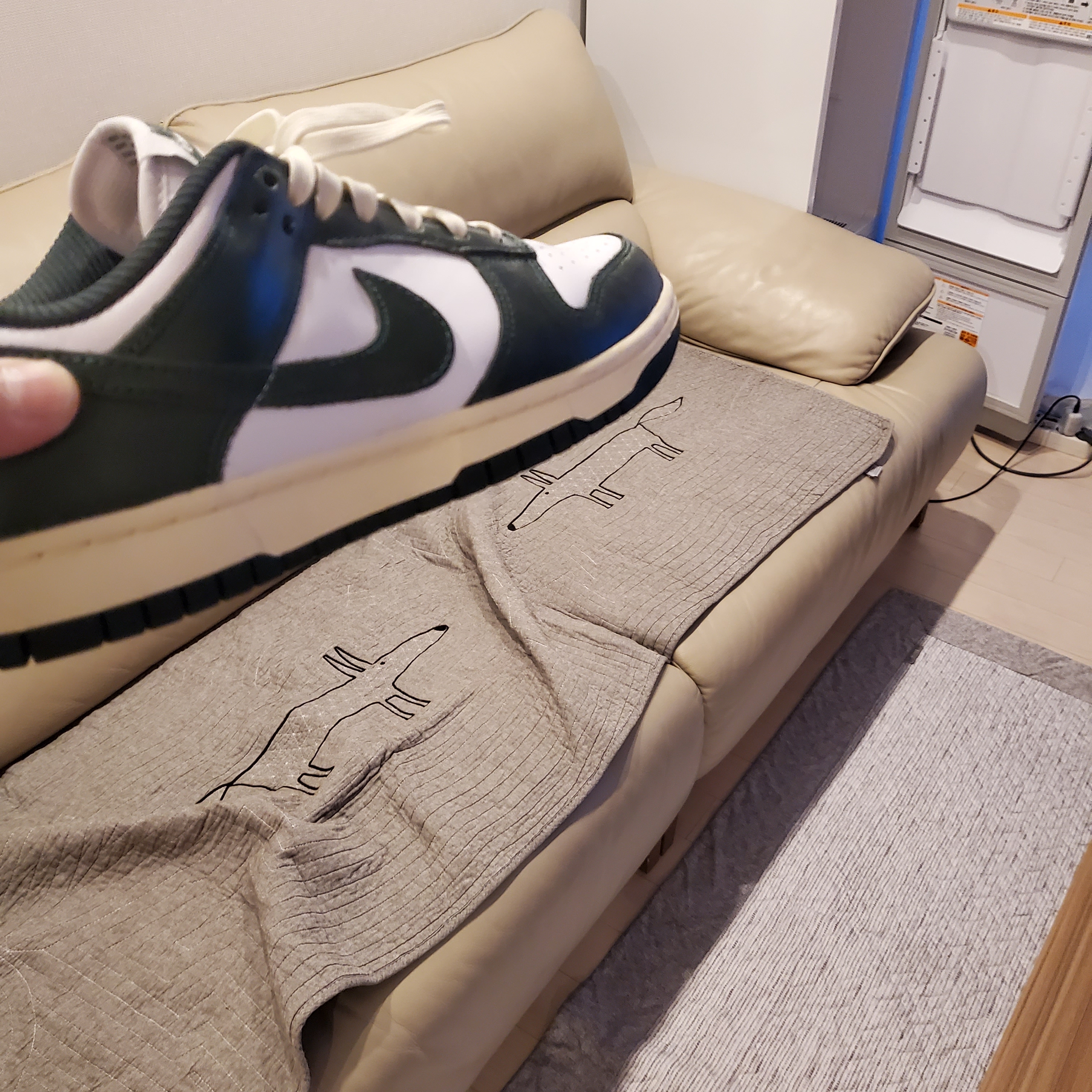 (W) Nike Dunk Low Vintage Green 착용 스타일 - 2