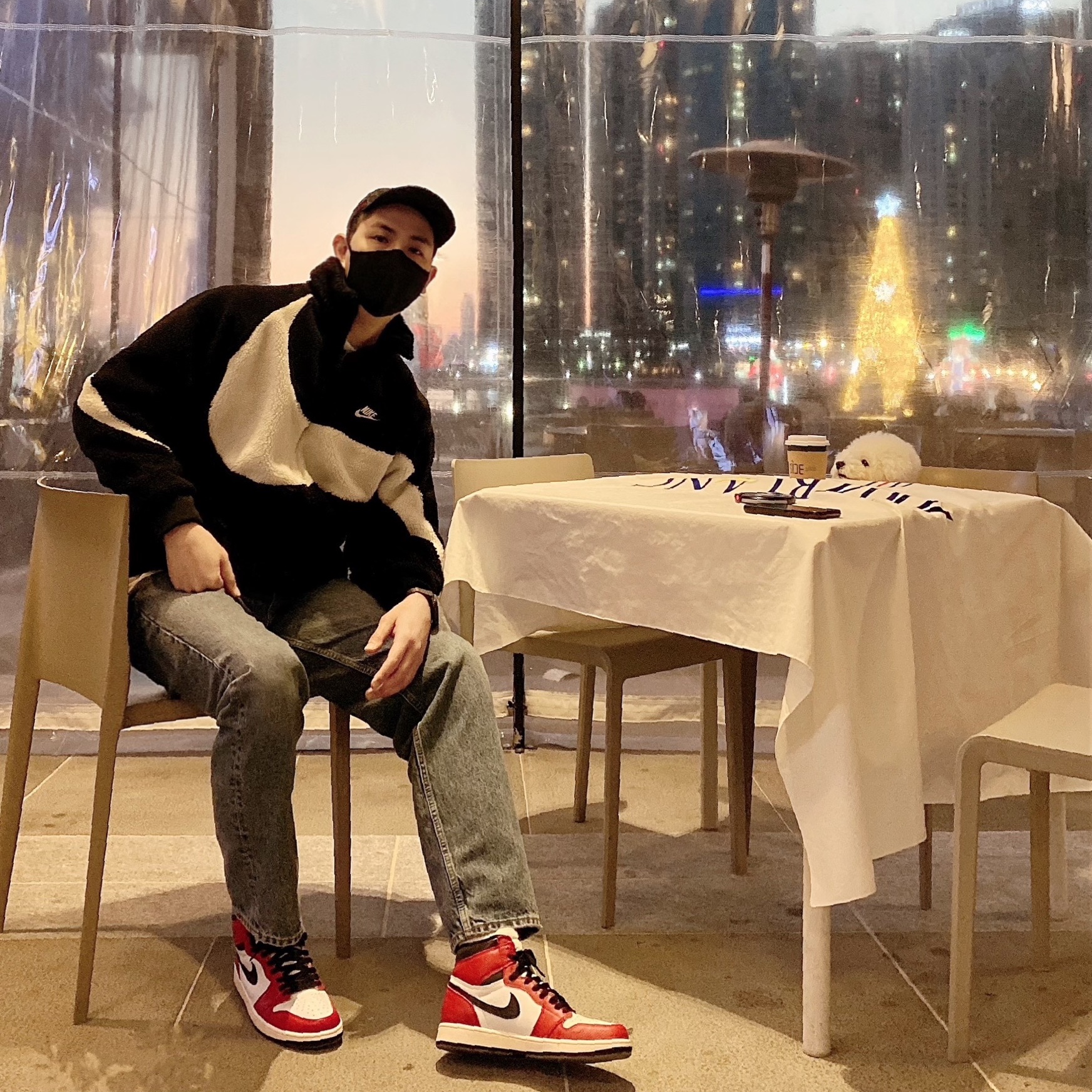 Jordan 1 Retro High OG Light Fusion Red 착용 스타일