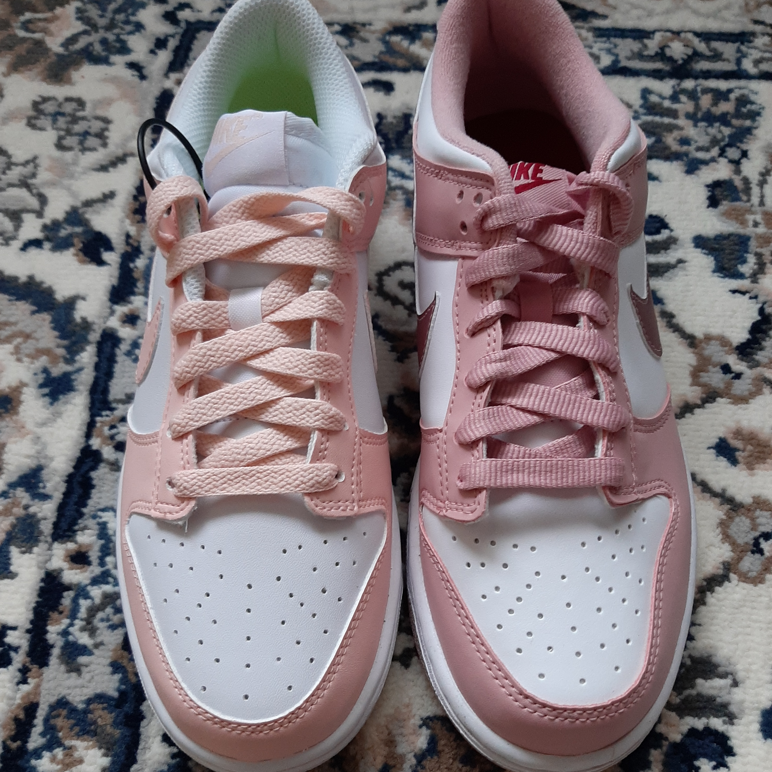 (GS) Nike Dunk Low Pink Velvet, (W) Nike Dunk Low Next Nature Pale Coral 착용 스타일 - 3