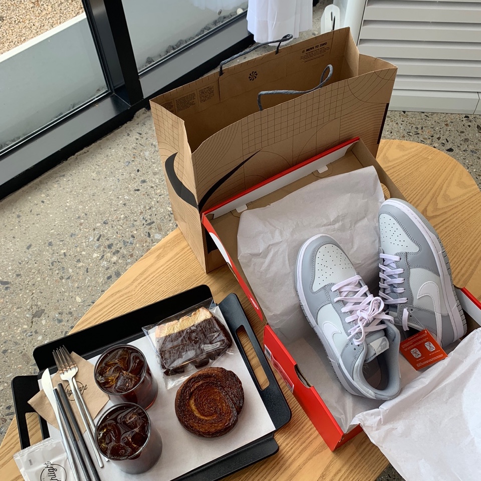 Nike Dunk Low Retro Wolf Grey 착용 스타일