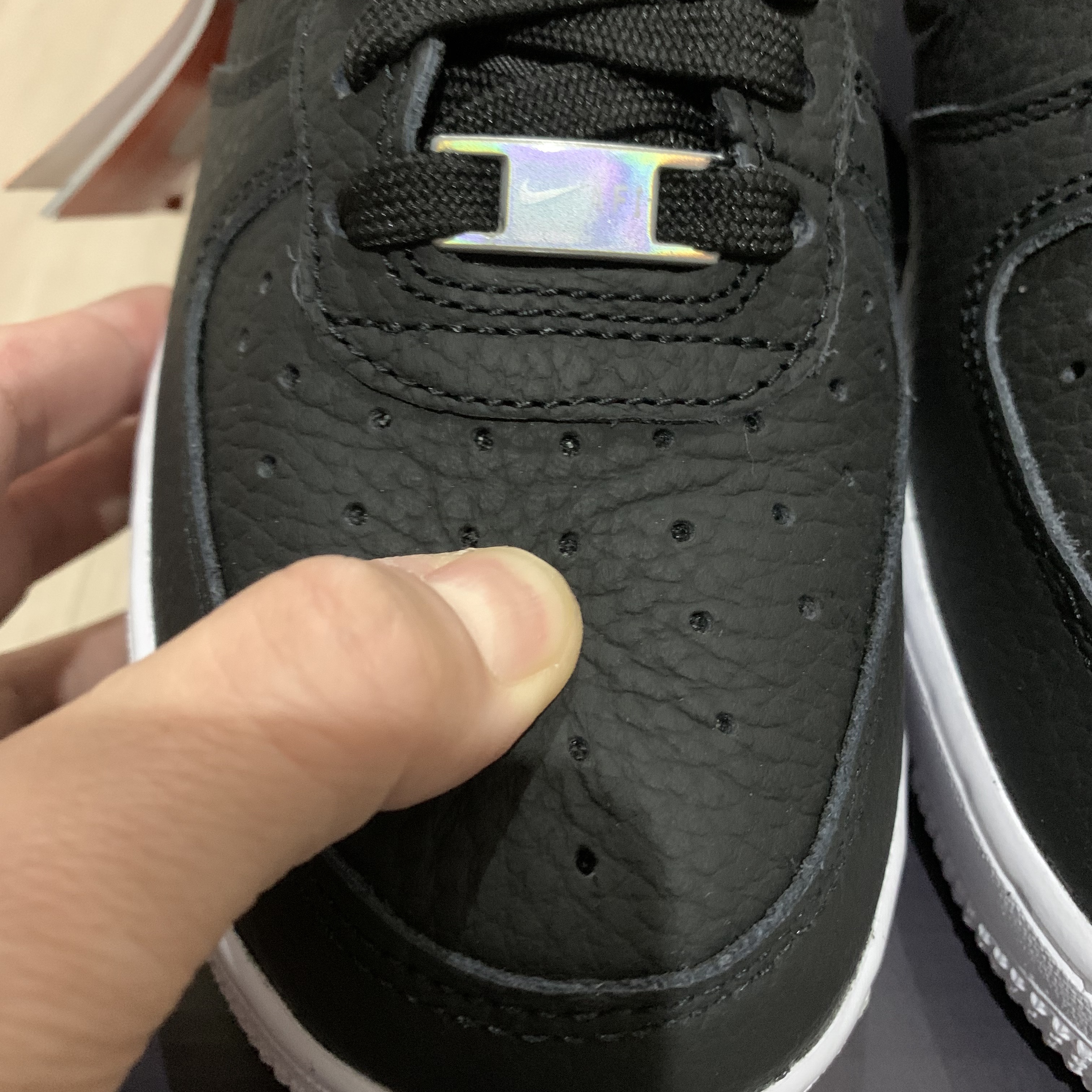 Nike Air Force 1 '07 Craft Black 착용 스타일 - 2