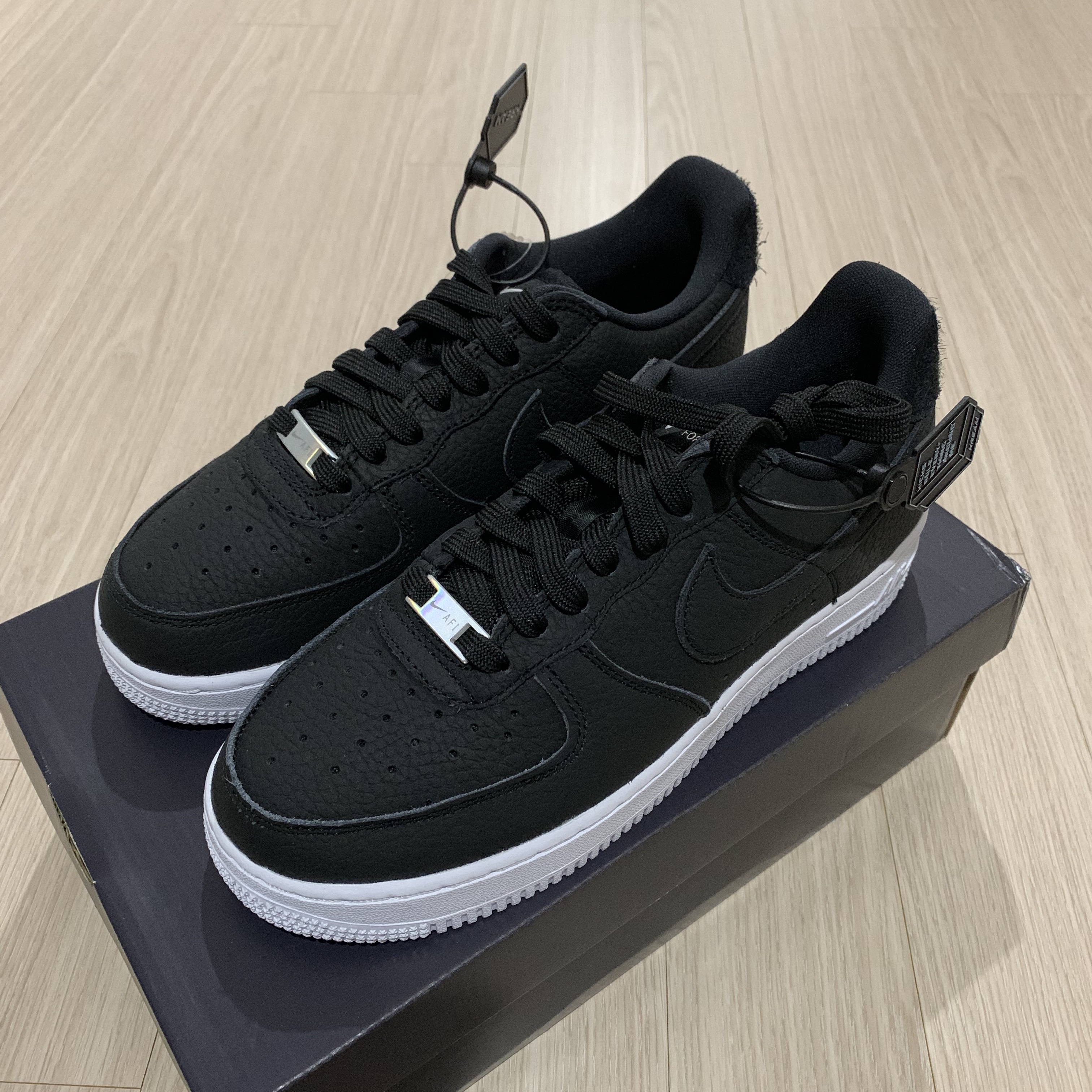Nike Air Force 1 '07 Craft Black 착용 스타일 - 1