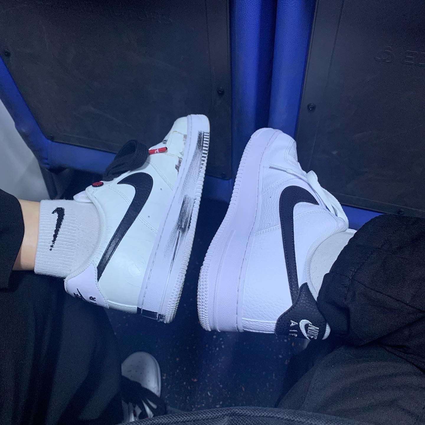 Nike Air Force 1 '07 White Black, Nike x Peaceminusone Air Force 1 Low Para-Noise 2.0 착용 스타일 - 2