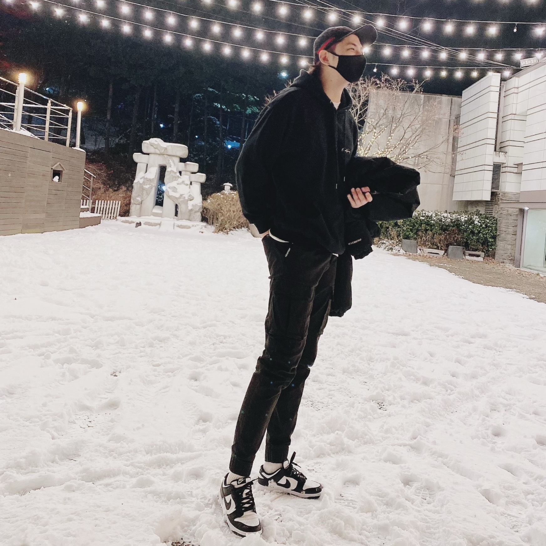 Nike Dunk Low Retro Black 착용 스타일