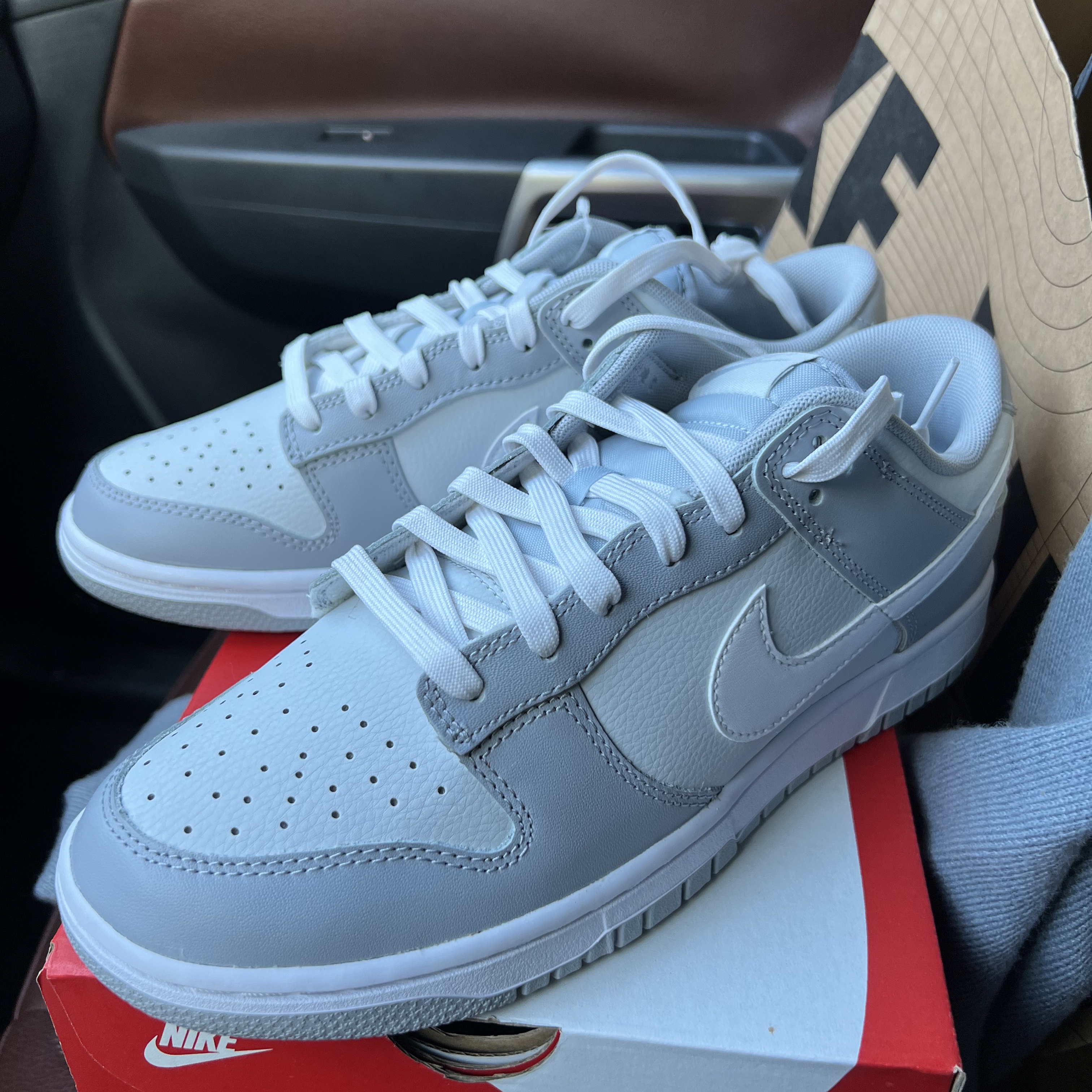Nike Dunk Low Retro Wolf Grey 착용 스타일