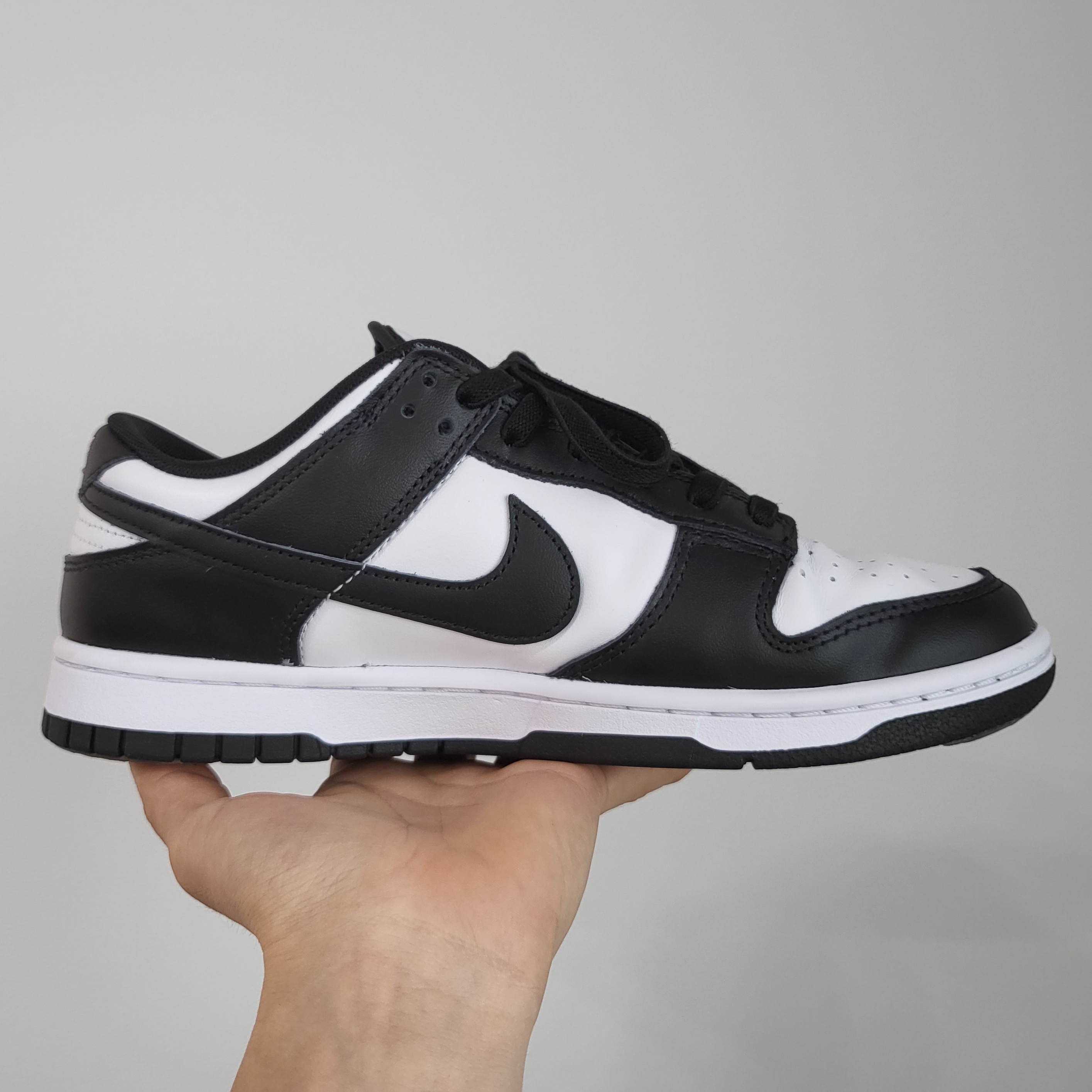 Nike Dunk Low Retro Black, (W) Nike Dunk Low Black 착용 스타일 - 3