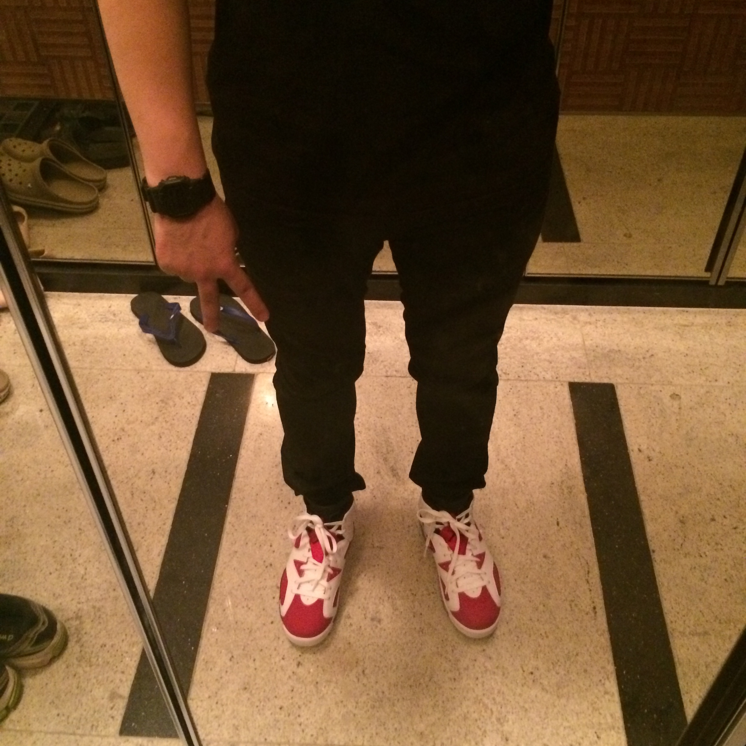 Jordan 6 Retro Carmine 2014 착용 스타일 - 2