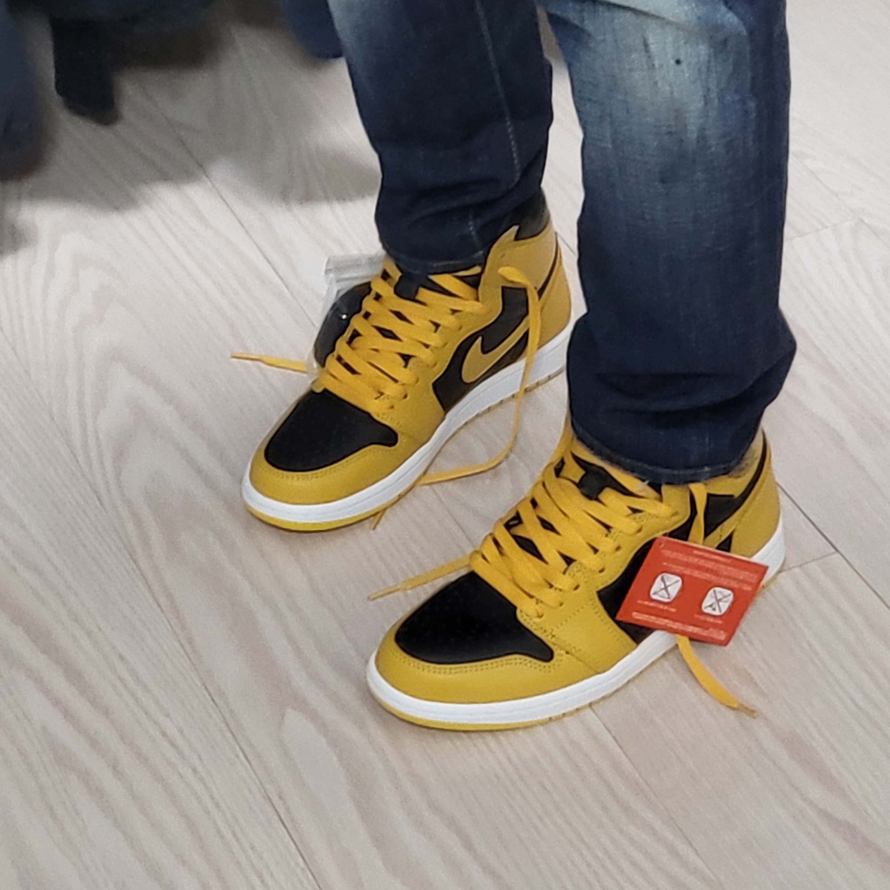 Jordan 1 Retro High OG Pollen 착용 스타일 - 2