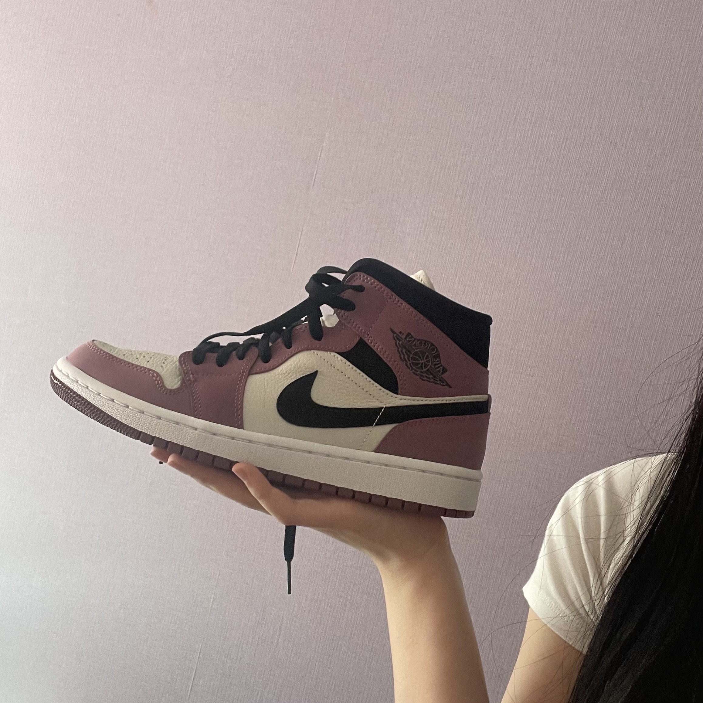 (W) Jordan 1 Mid SE Light Mulberry 착용 스타일