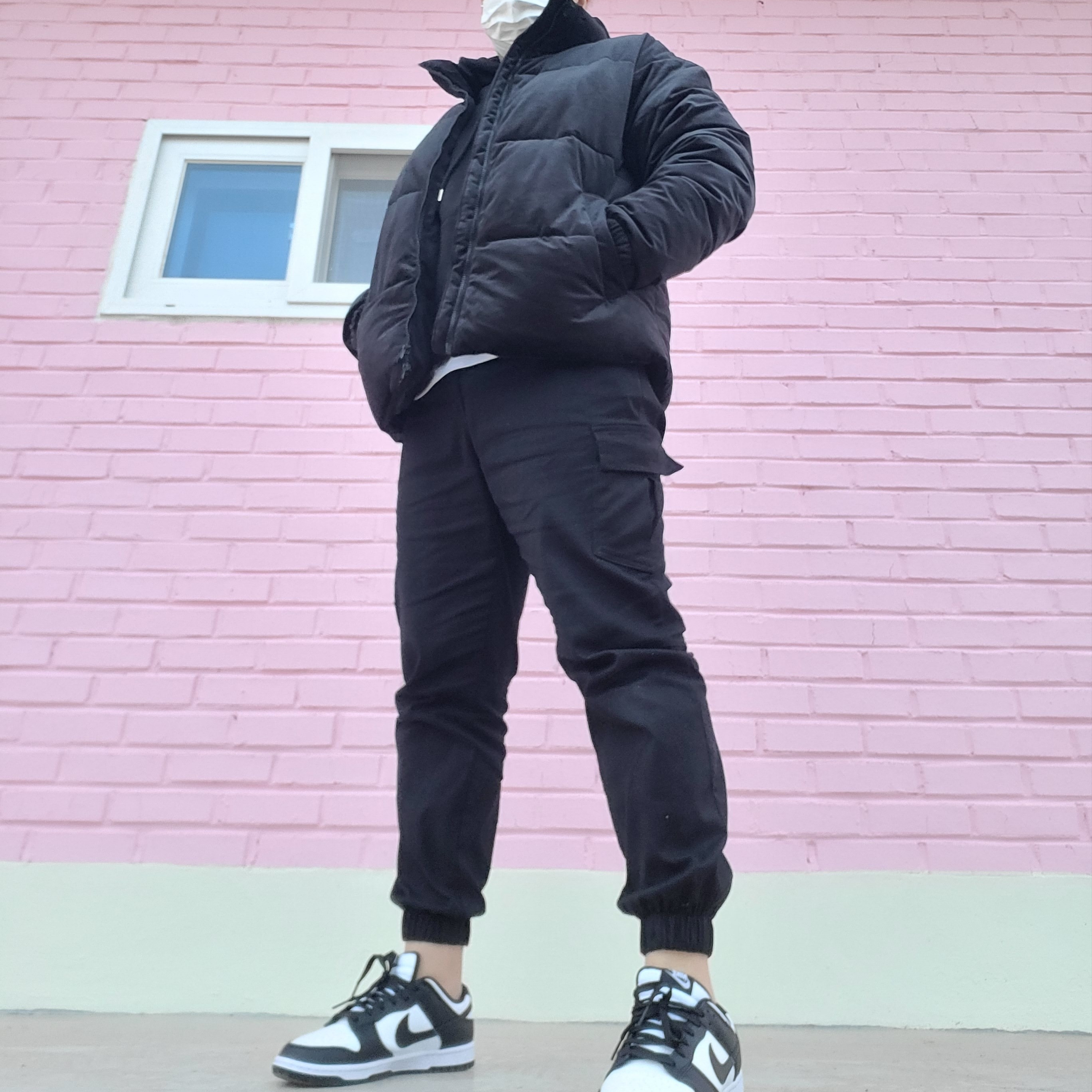 Nike Dunk Low Retro Black 착용 스타일 - 1