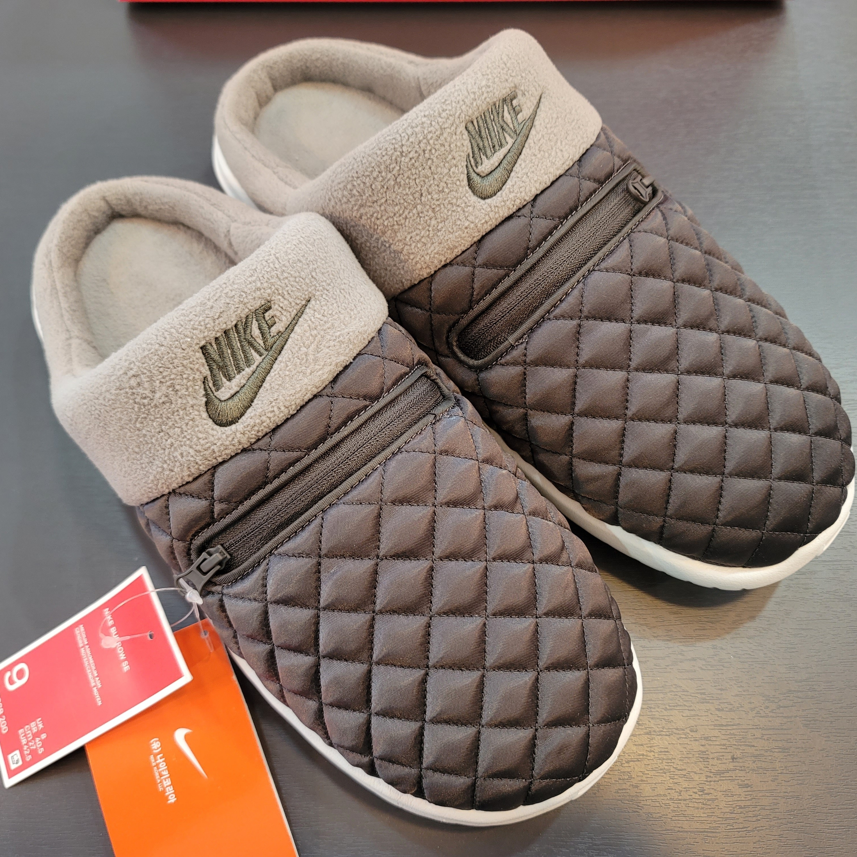 Nike Burrow SE Medium Ash 착용 스타일 - 1