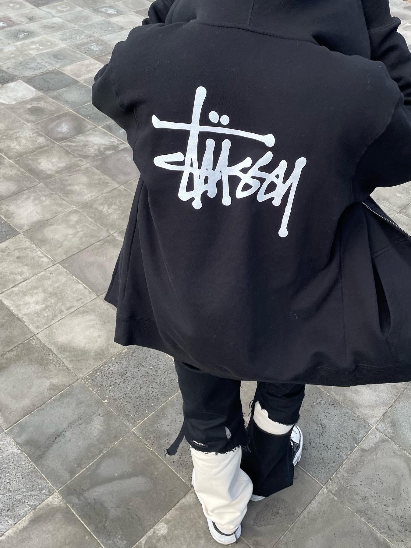 Stussy Basic Stussy Zip Hoodie Black 2021 착용 스타일 - 1