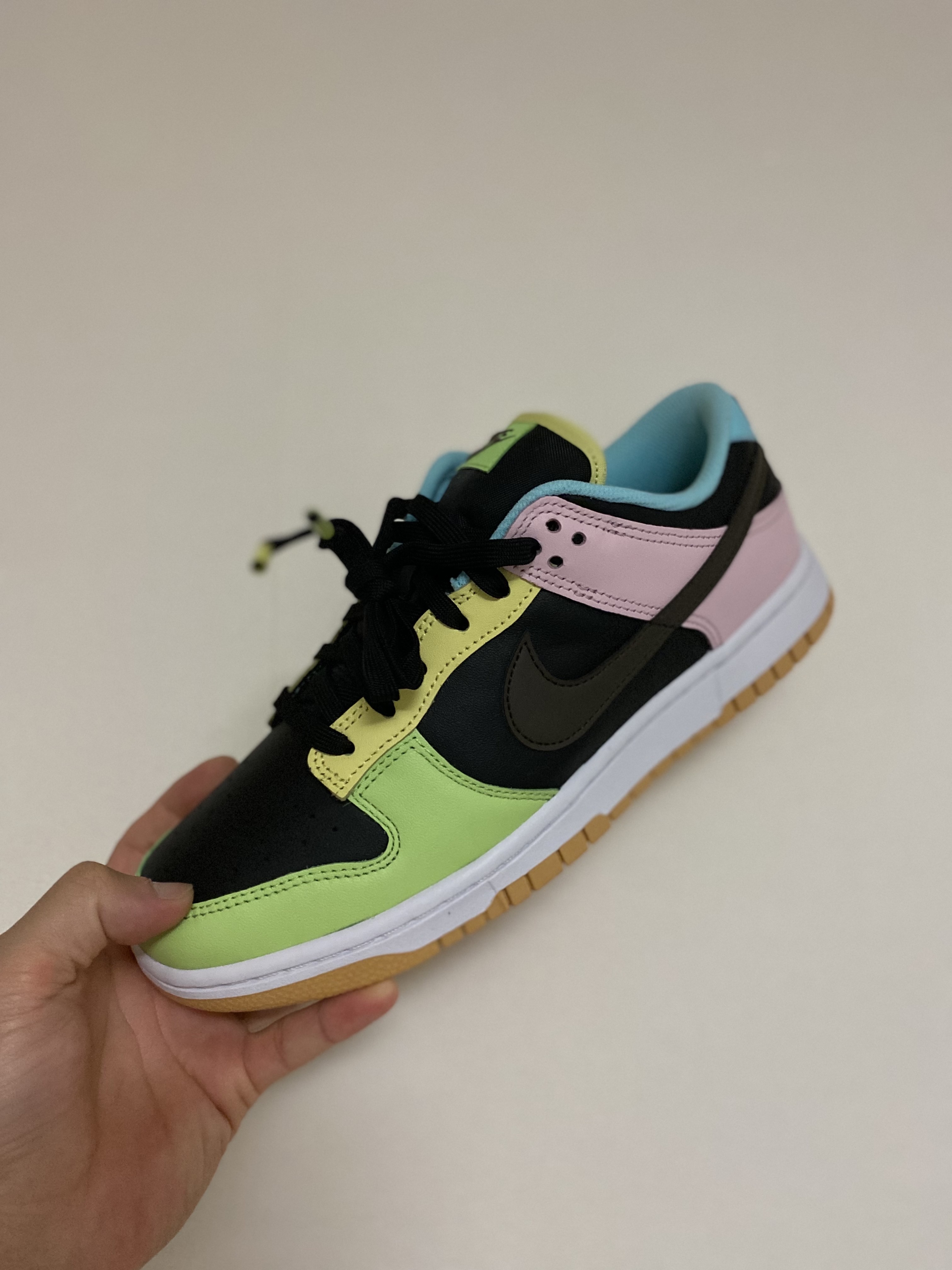 Nike Dunk Low SE Free.99 Black 착용 스타일