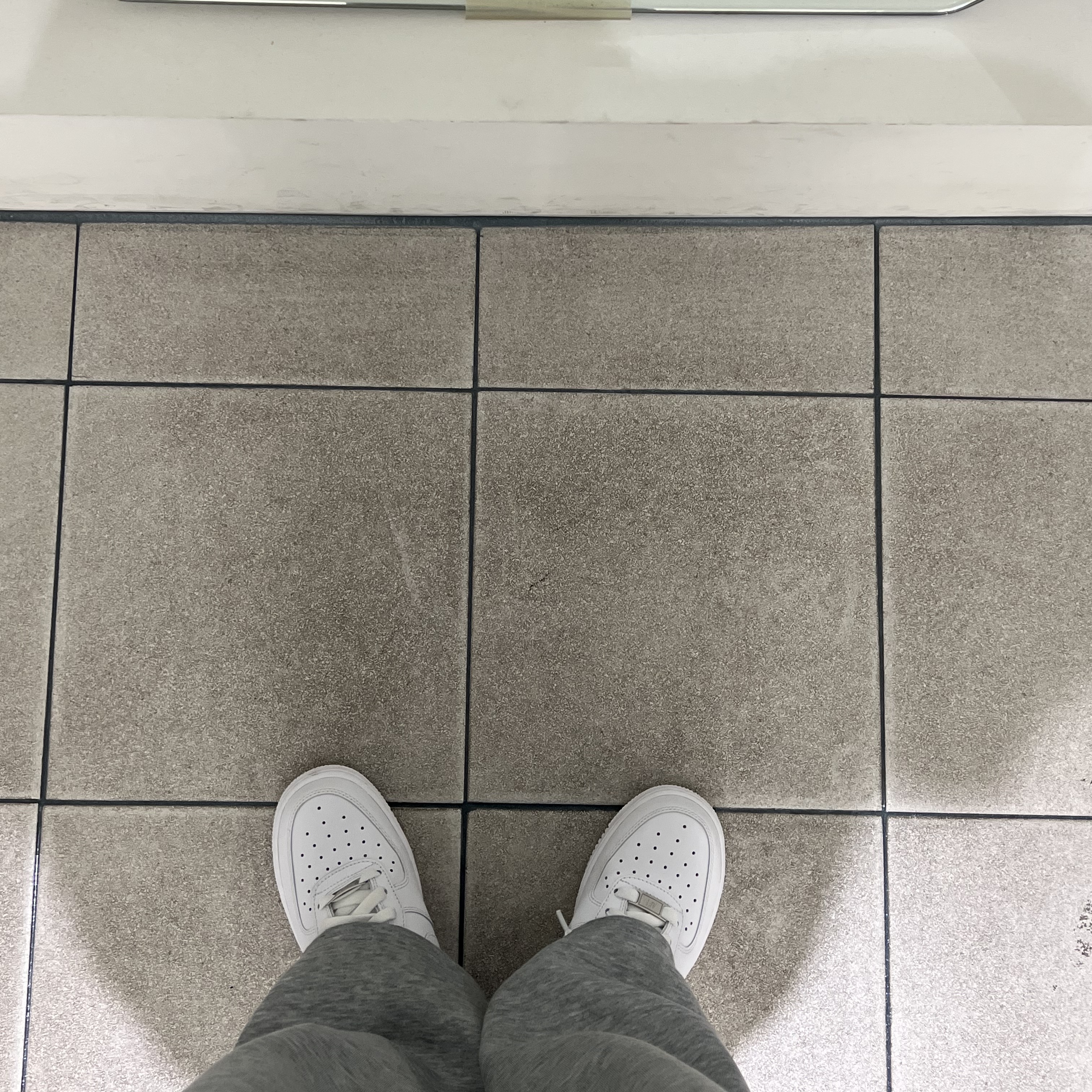 (W) Nike Air Force 1 '07 Low White 착용 스타일