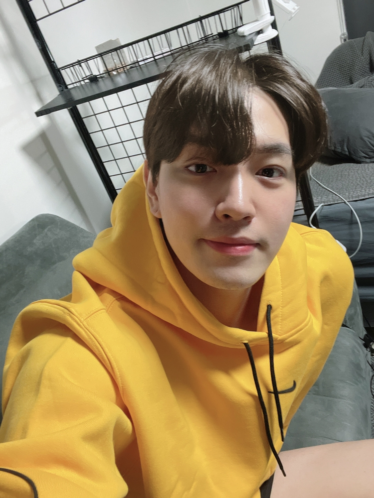 KREAM 프로필 이미지