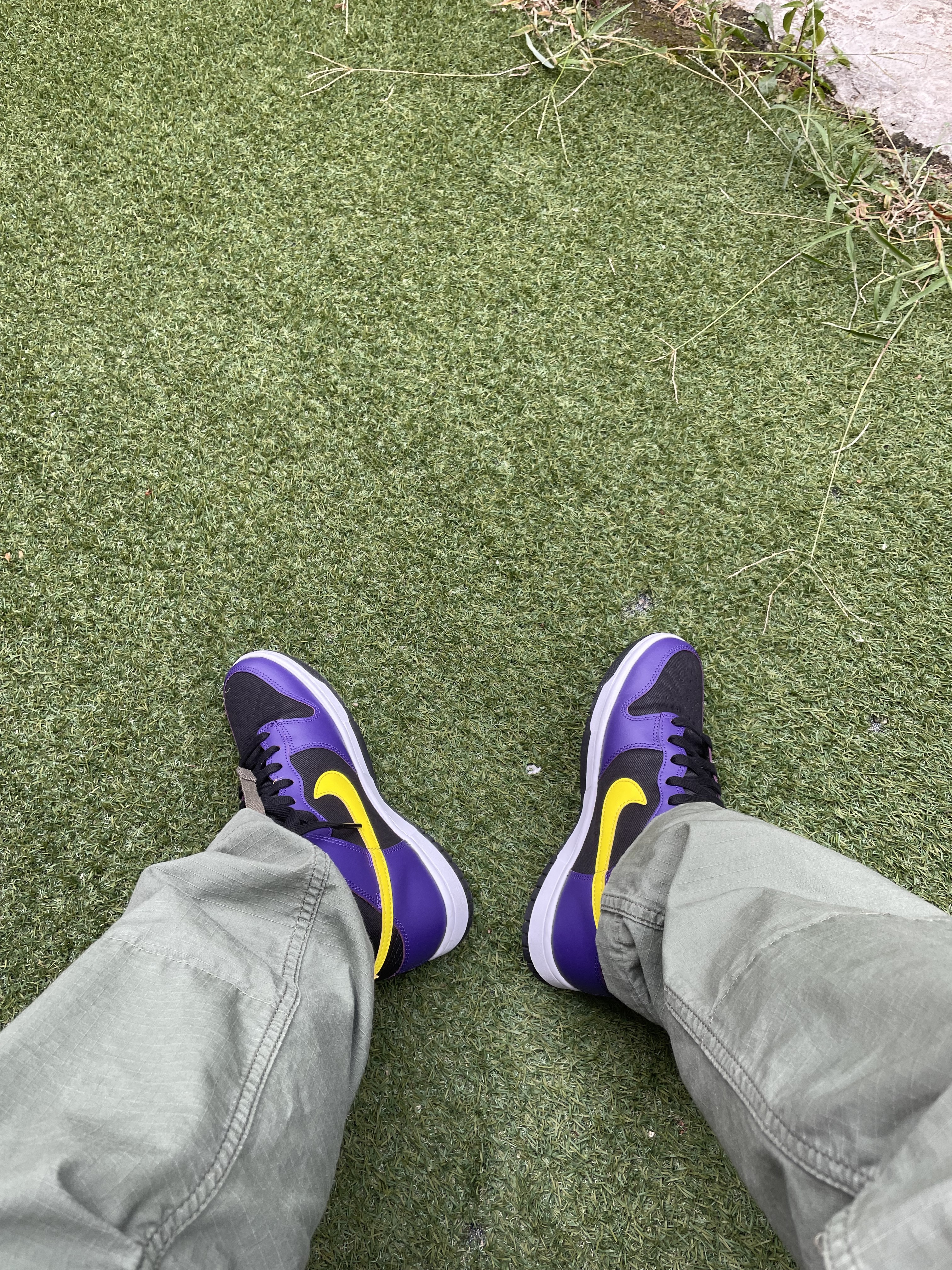 Nike Dunk High PRM EMB Court Purple 착용 스타일