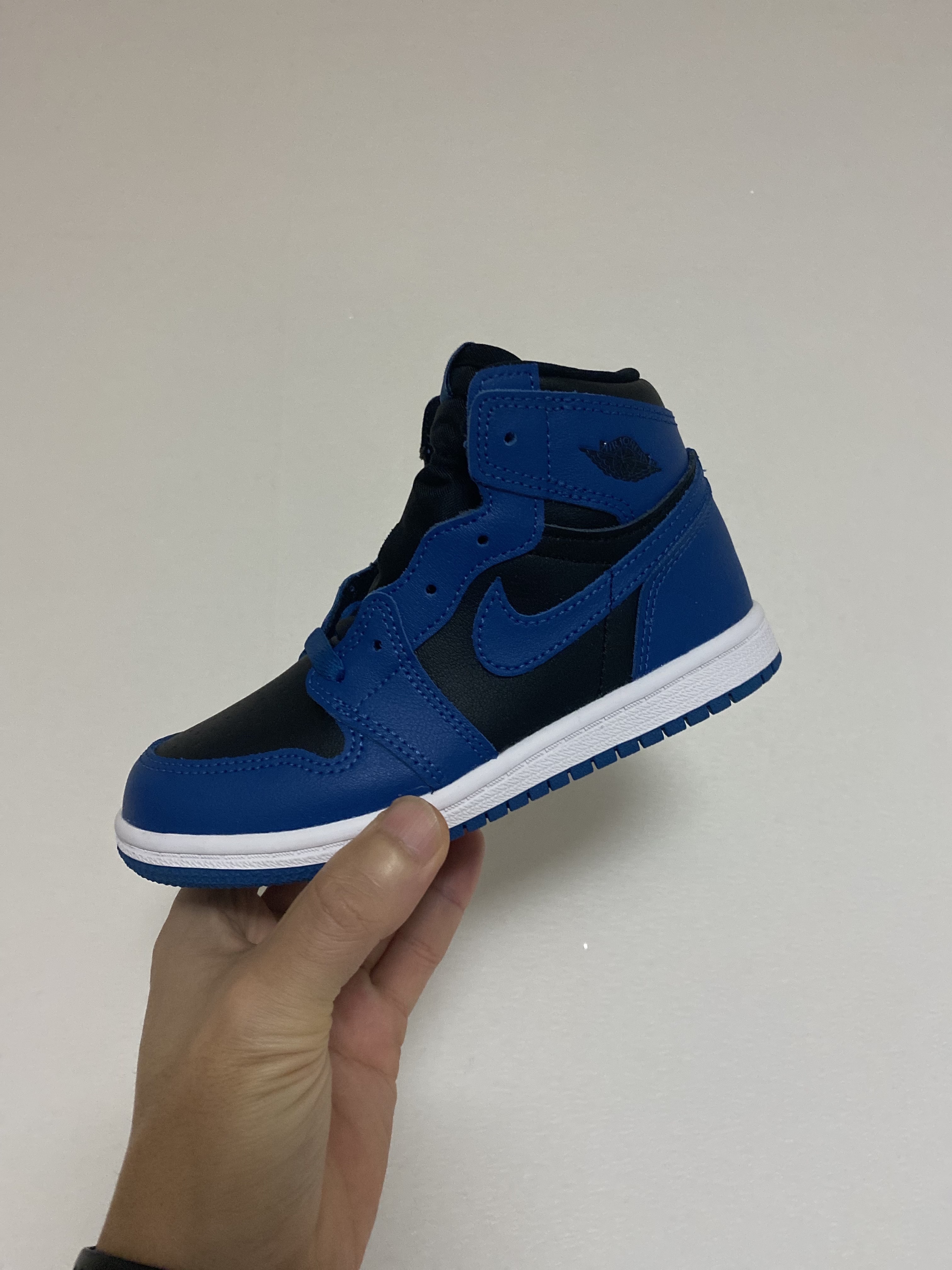 (TD) Jordan 1 Retro High OG Dark Marina Blue 착용 스타일