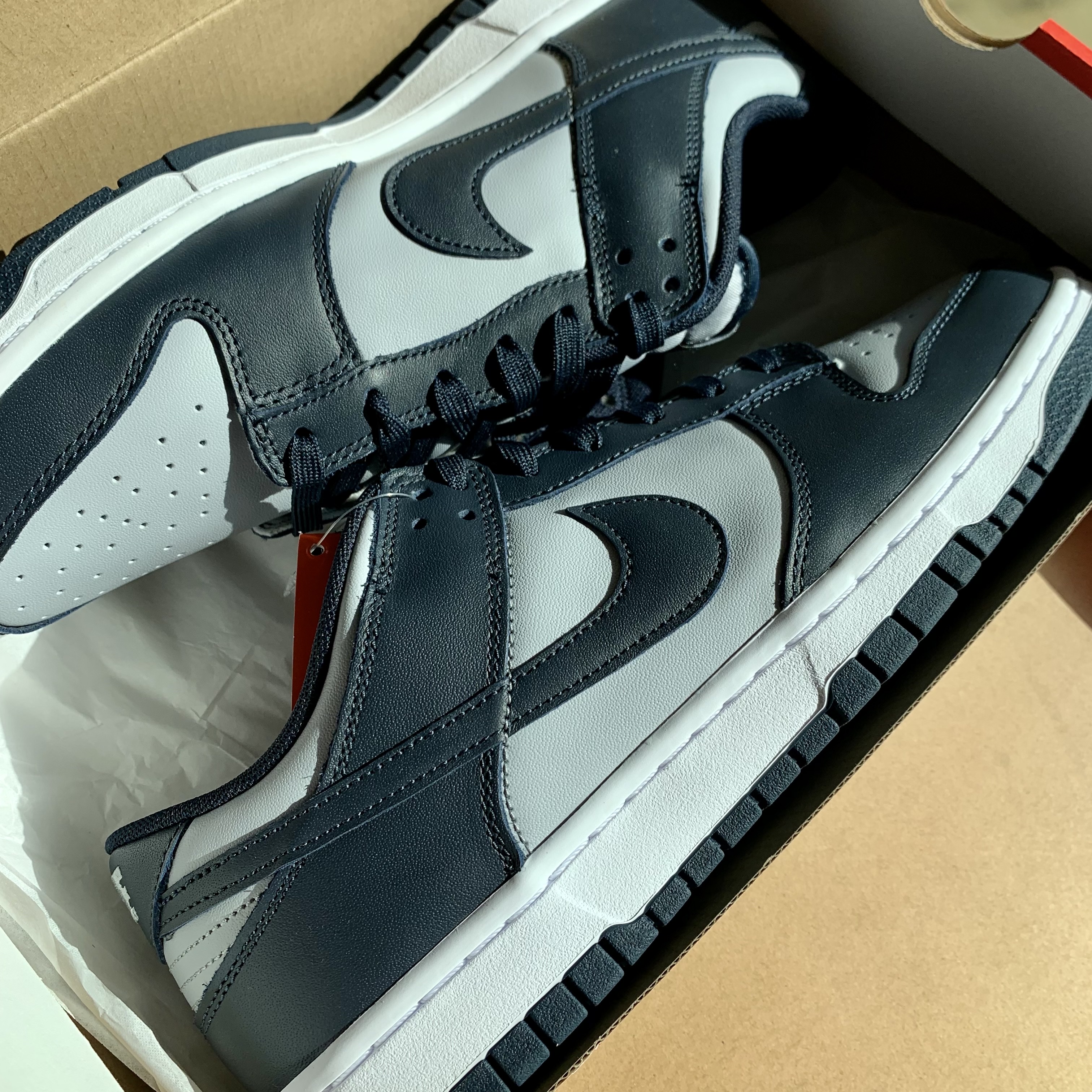 Nike Dunk Low Retro Championship Grey 착용 스타일