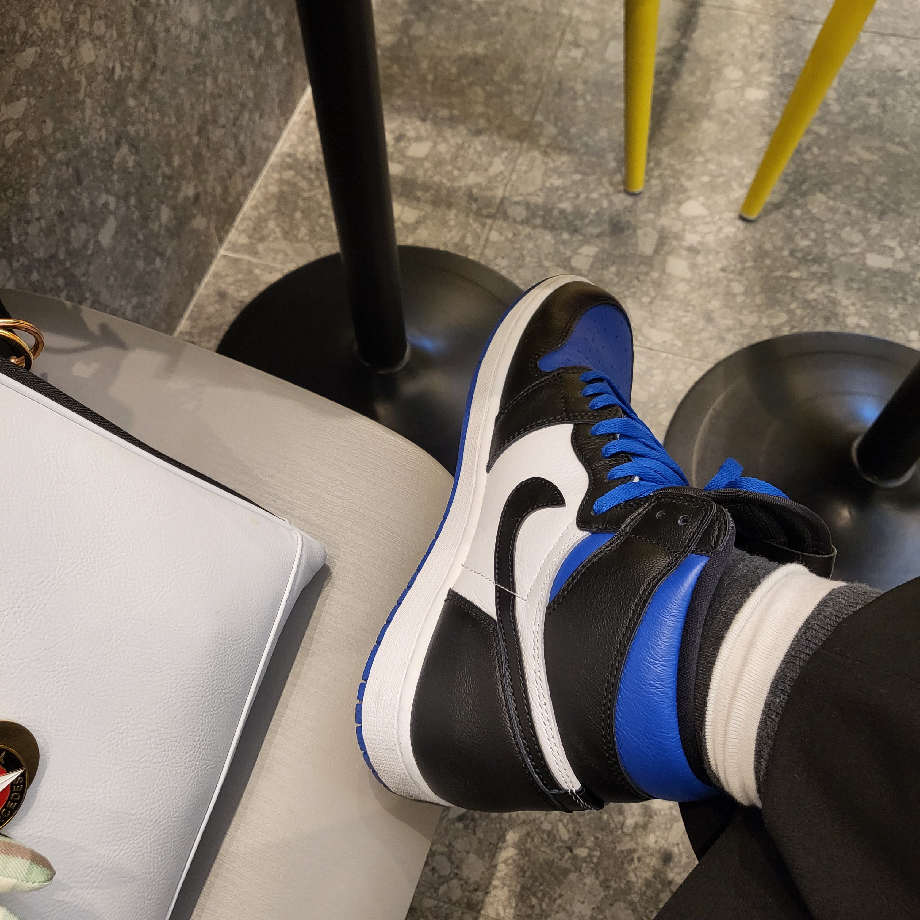 Jordan 1 Retro High OG Royal Toe 착용 스타일