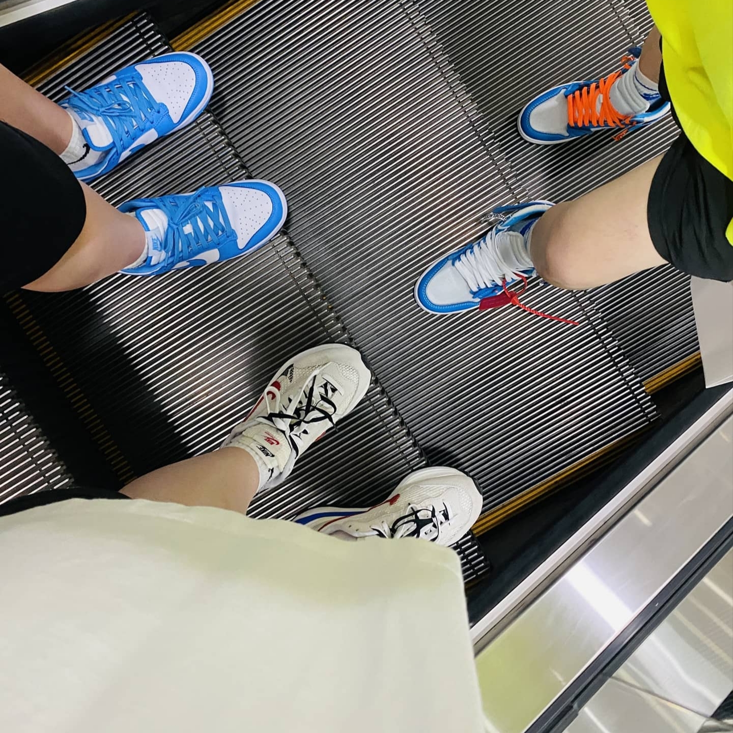 Jordan 1 x Off-White Retro High University Blue, Nike Dunk Low Retro University Blue 착용 스타일 - 4
