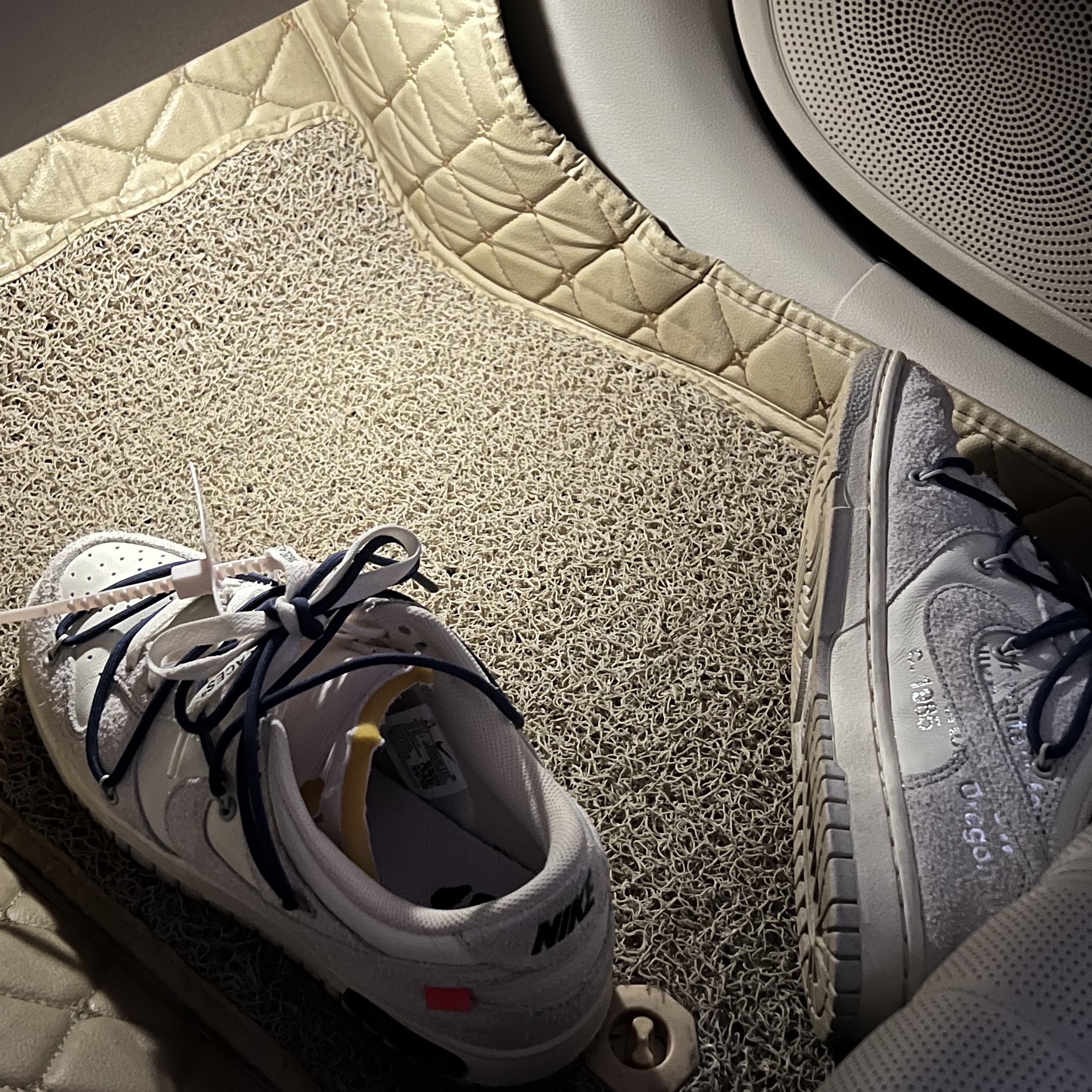 Nike x Off-White Dunk Low The 50 - Lot 18 착용 스타일