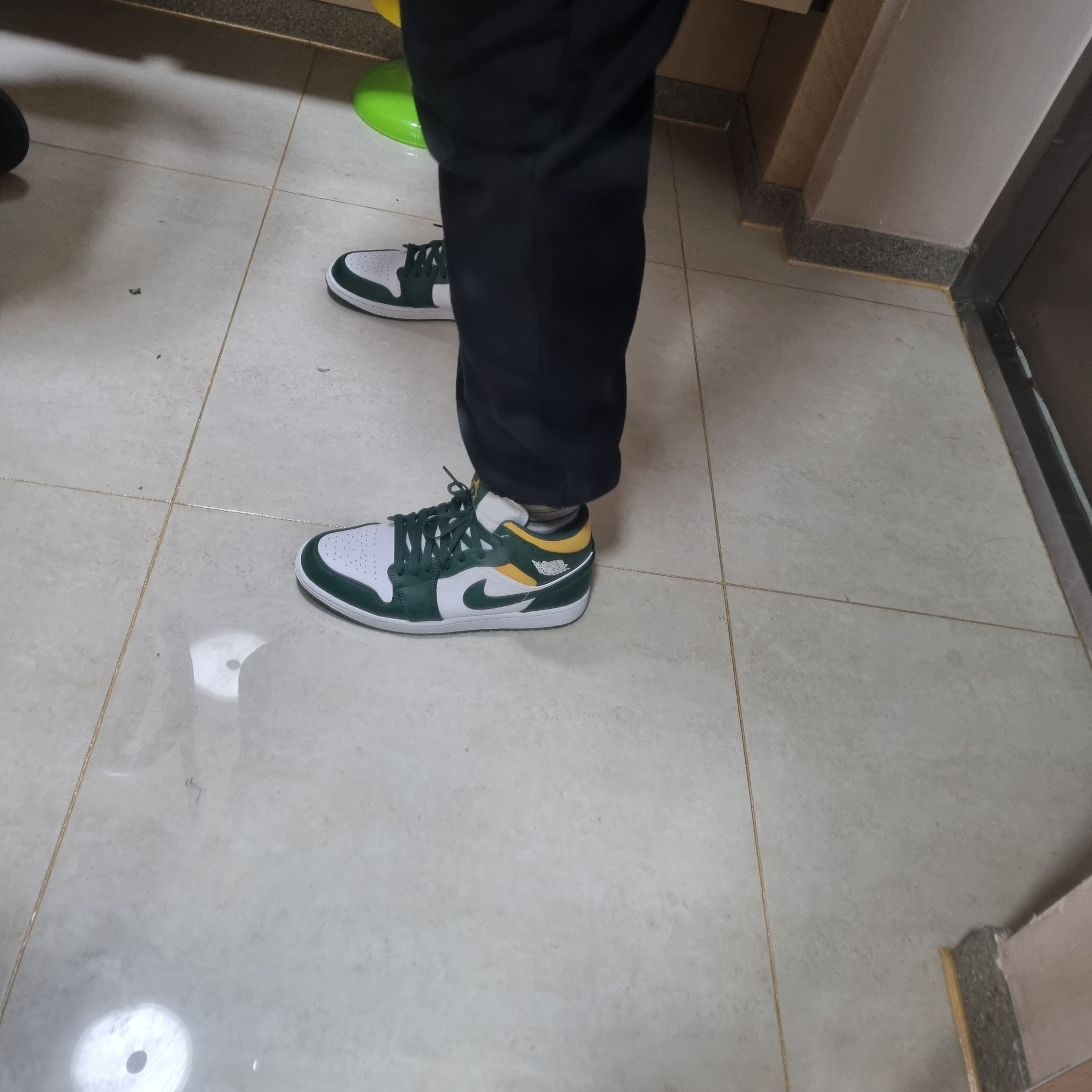Jordan 1 Mid Sonics 2021 착용 스타일