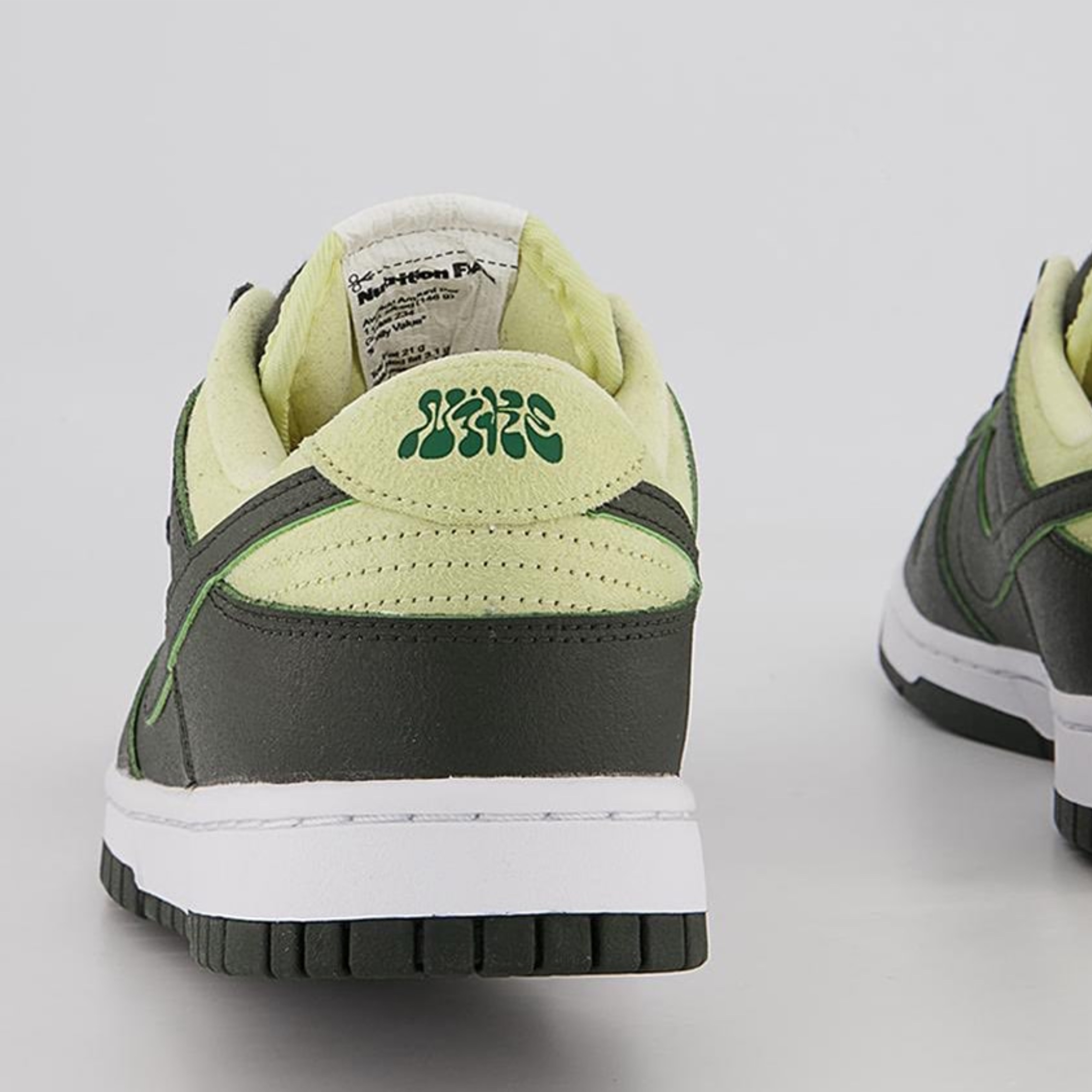 (W) Nike Dunk Low LX Avocado 착용 스타일 - 4