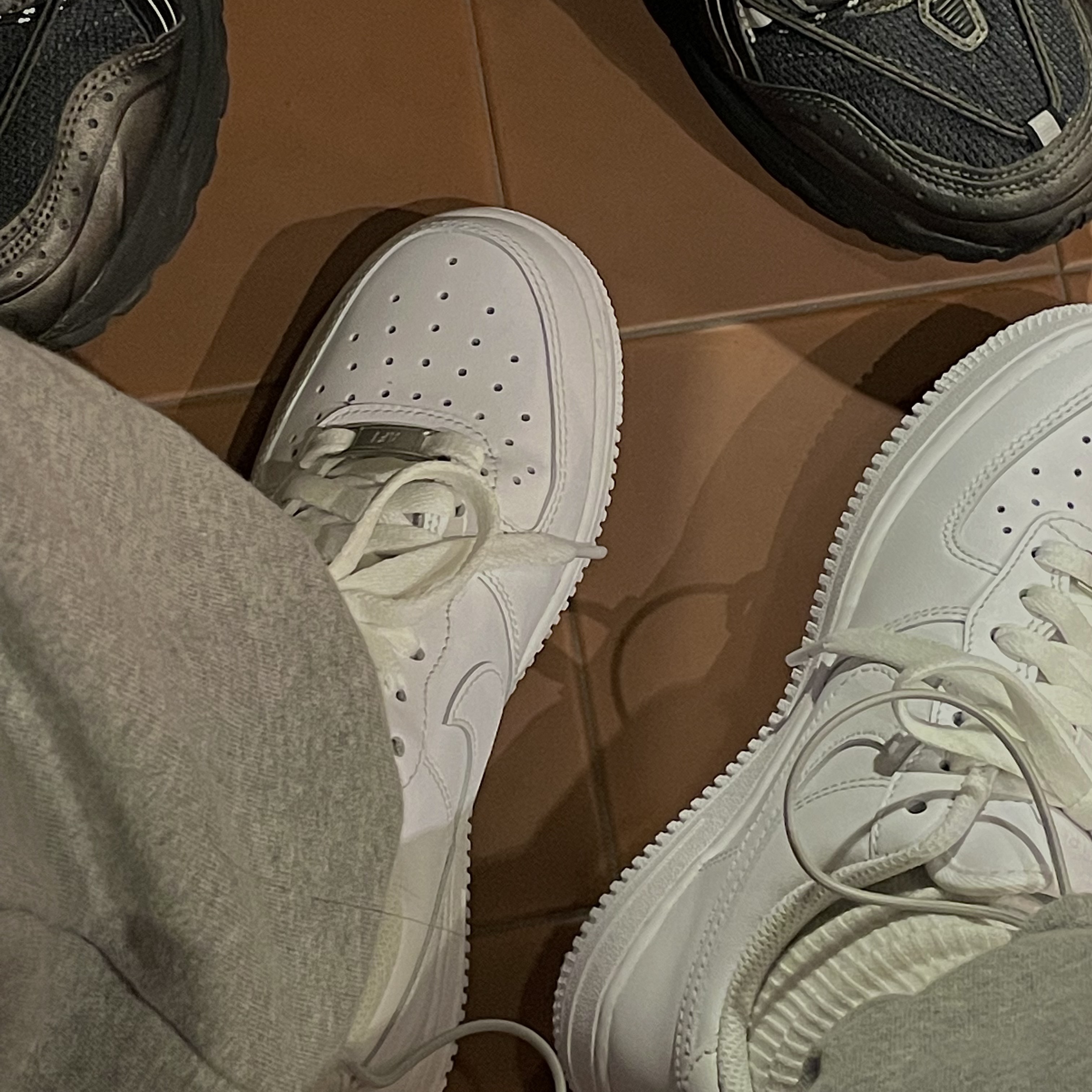 (W) Nike Air Force 1 '07 Low White 착용 스타일
