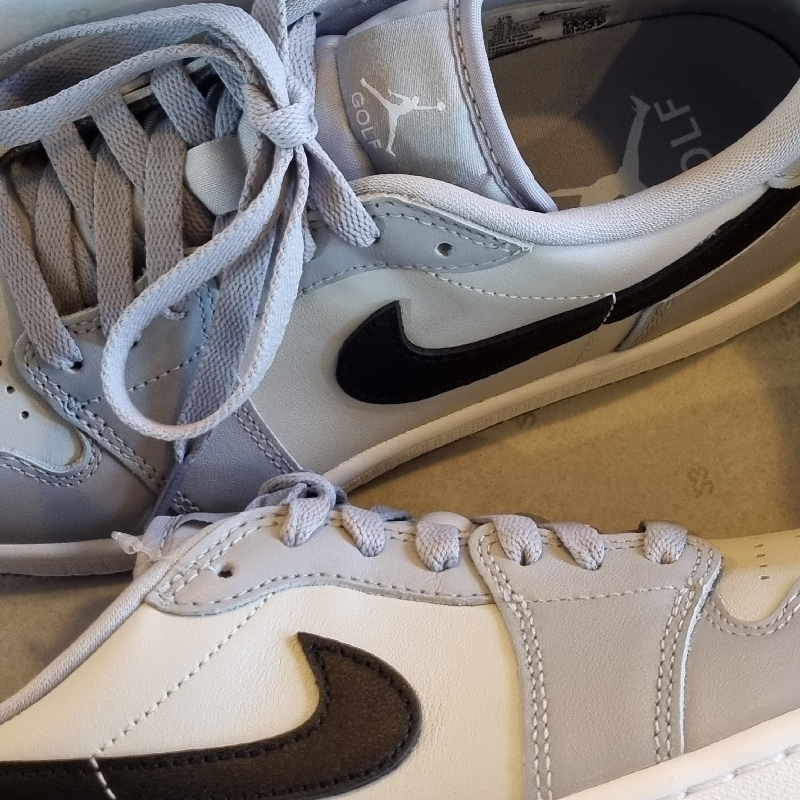 Jordan 1 Low Golf Wolf Grey 착용 스타일 - 3