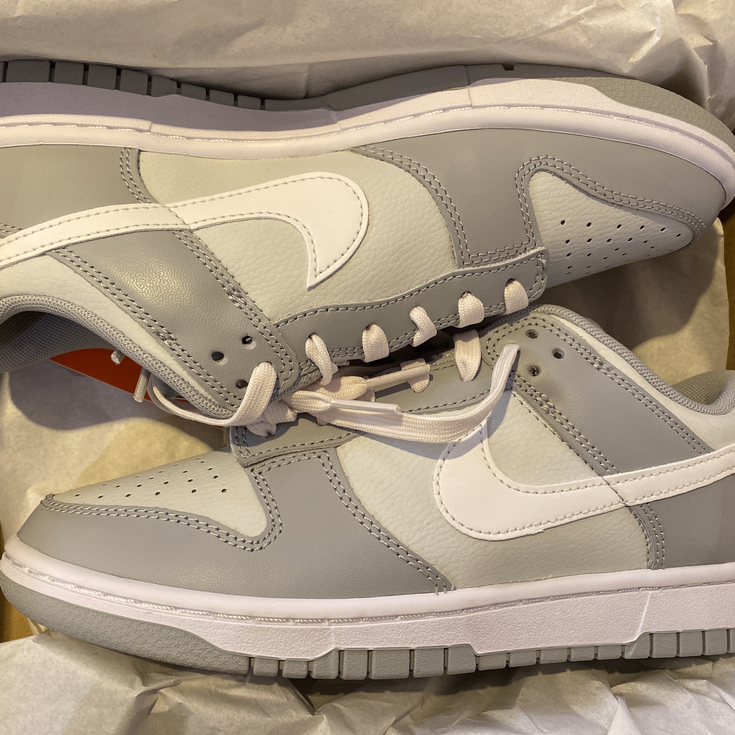 Nike Dunk Low Retro Wolf Grey 착용 스타일