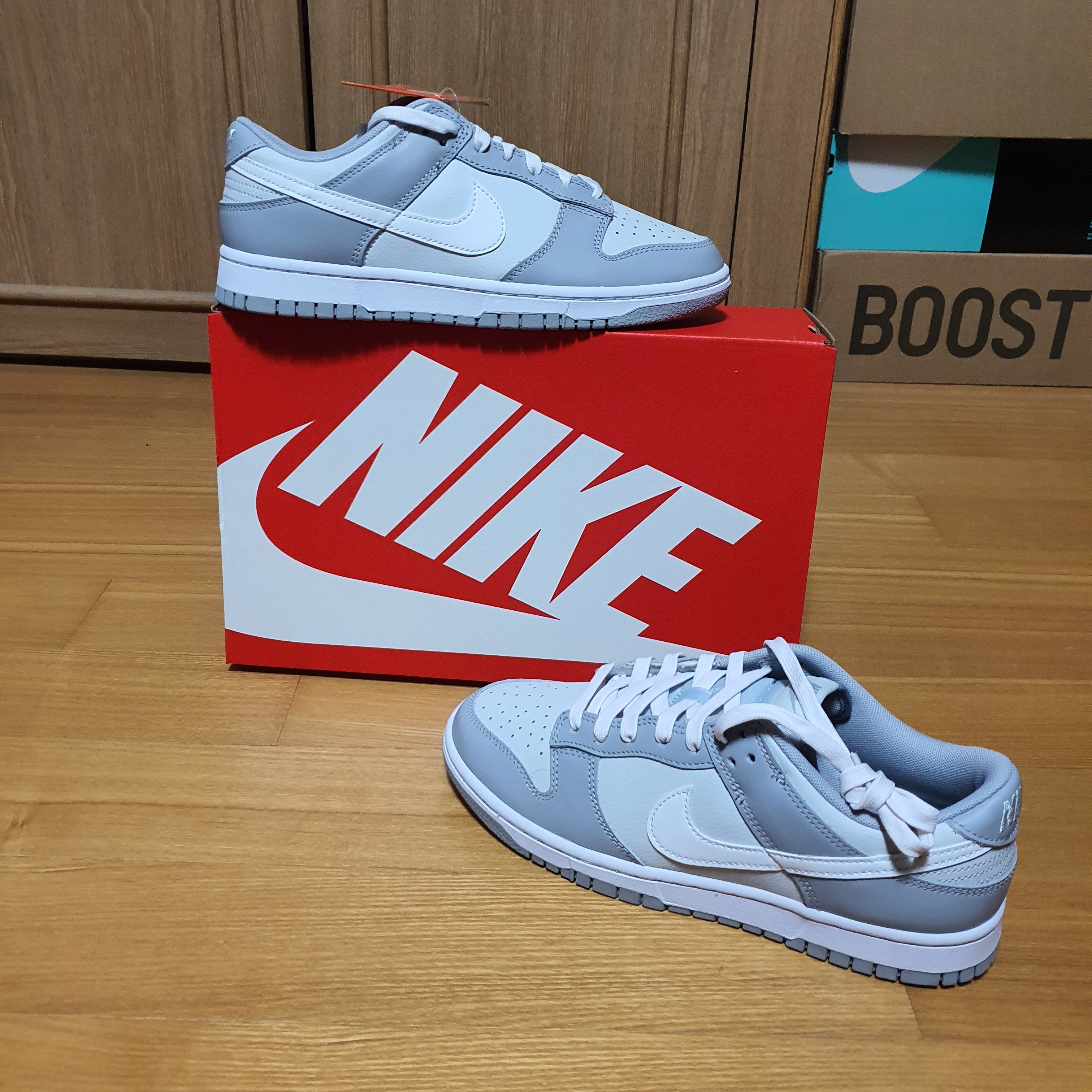 Nike Dunk Low Retro Wolf Grey 착용 스타일 - 5